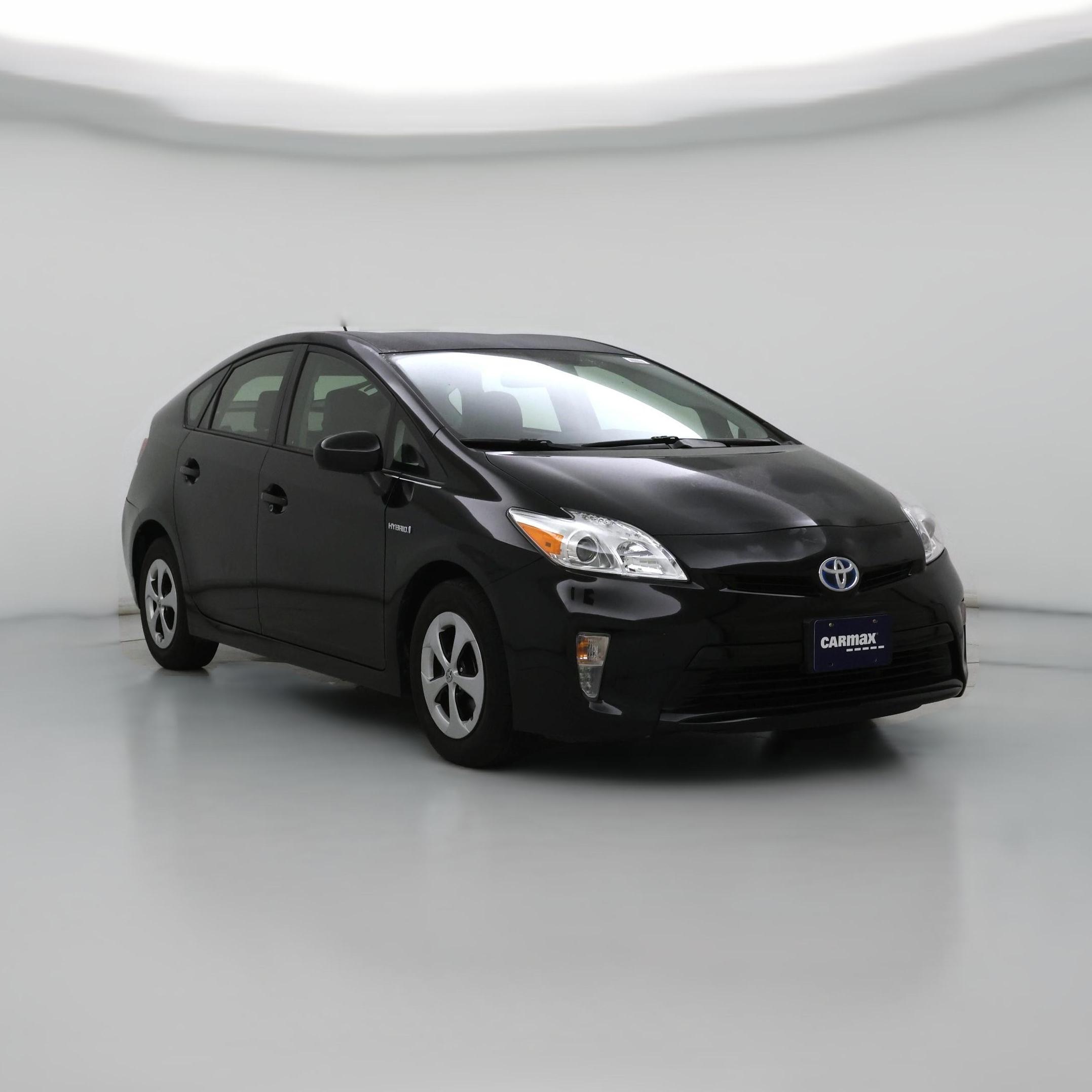 Thumbnail: 2015 Toyota Prius - 1