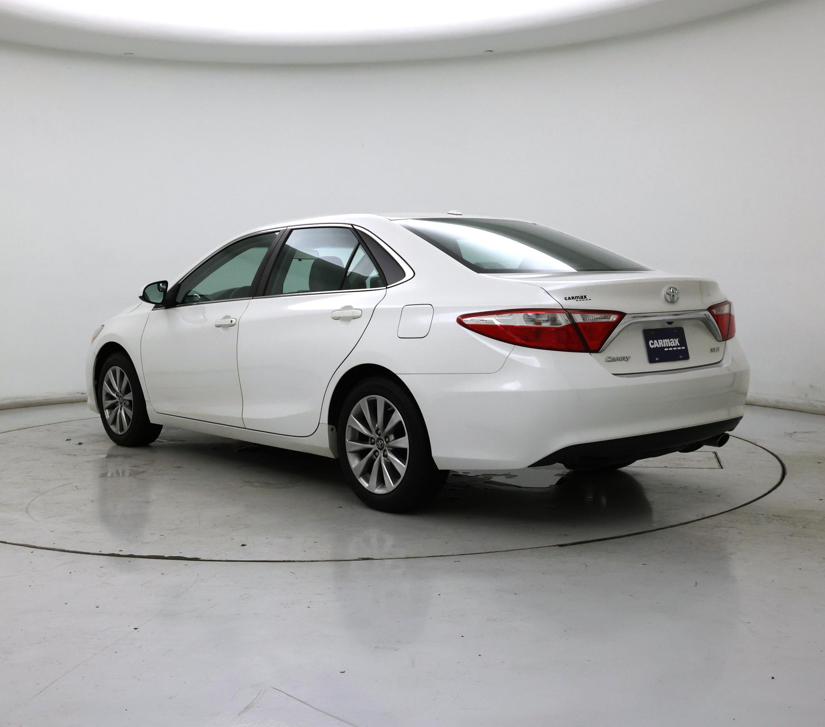 Thumbnail: 2017 Toyota Camry - 2