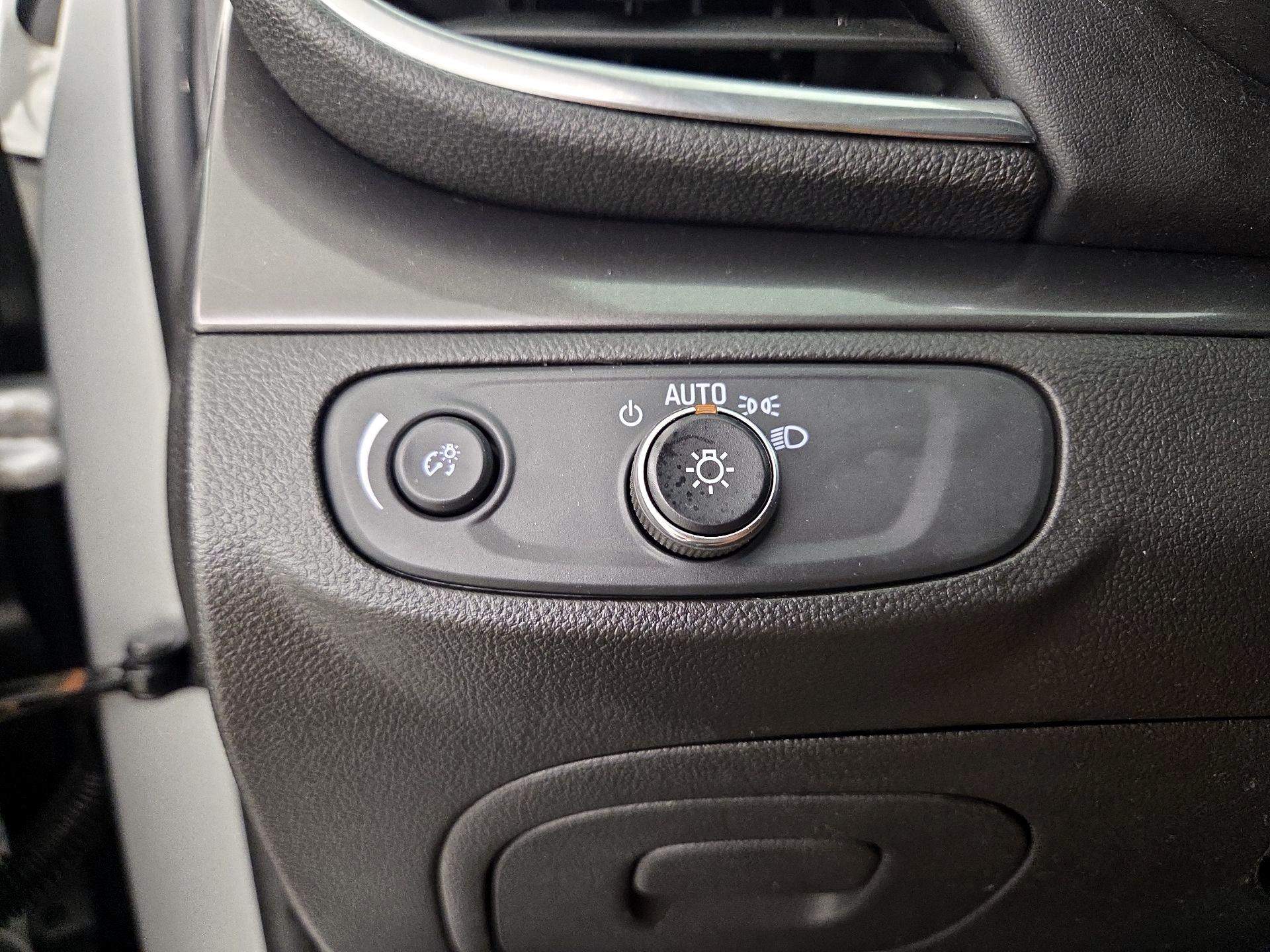 Thumbnail: 2018 Buick Encore - 13