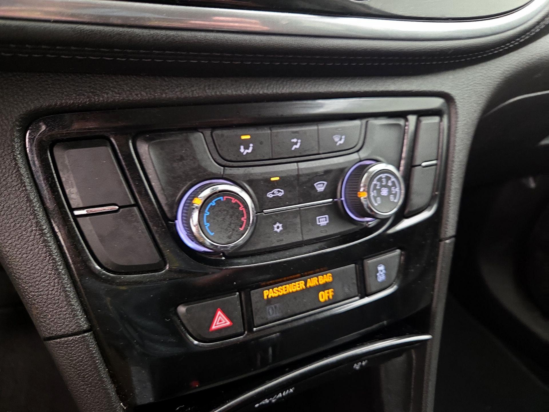 Thumbnail: 2018 Buick Encore - 16