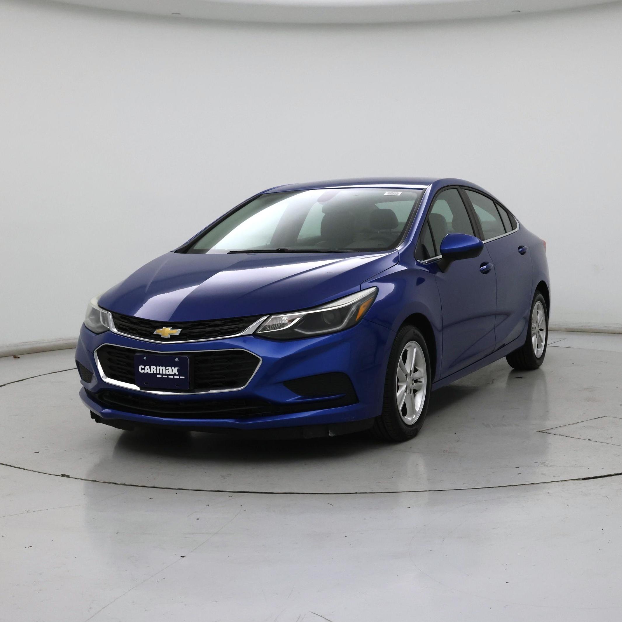 Thumbnail: 2018 Chevrolet Cruze - 4