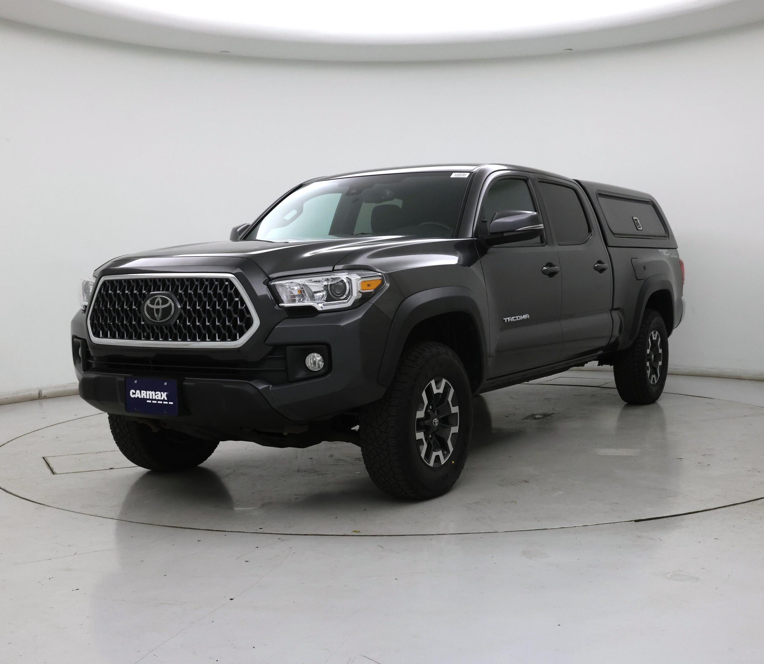 Thumbnail: 2019 Toyota Tacoma - 4