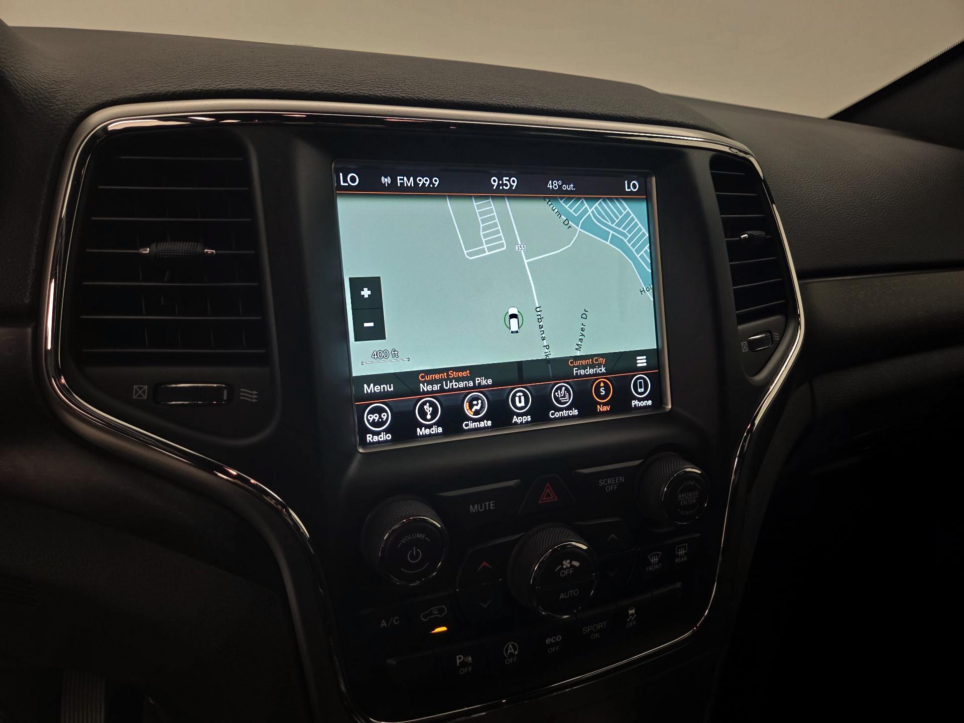 Thumbnail: 2018 Jeep Grand Cherokee - 14