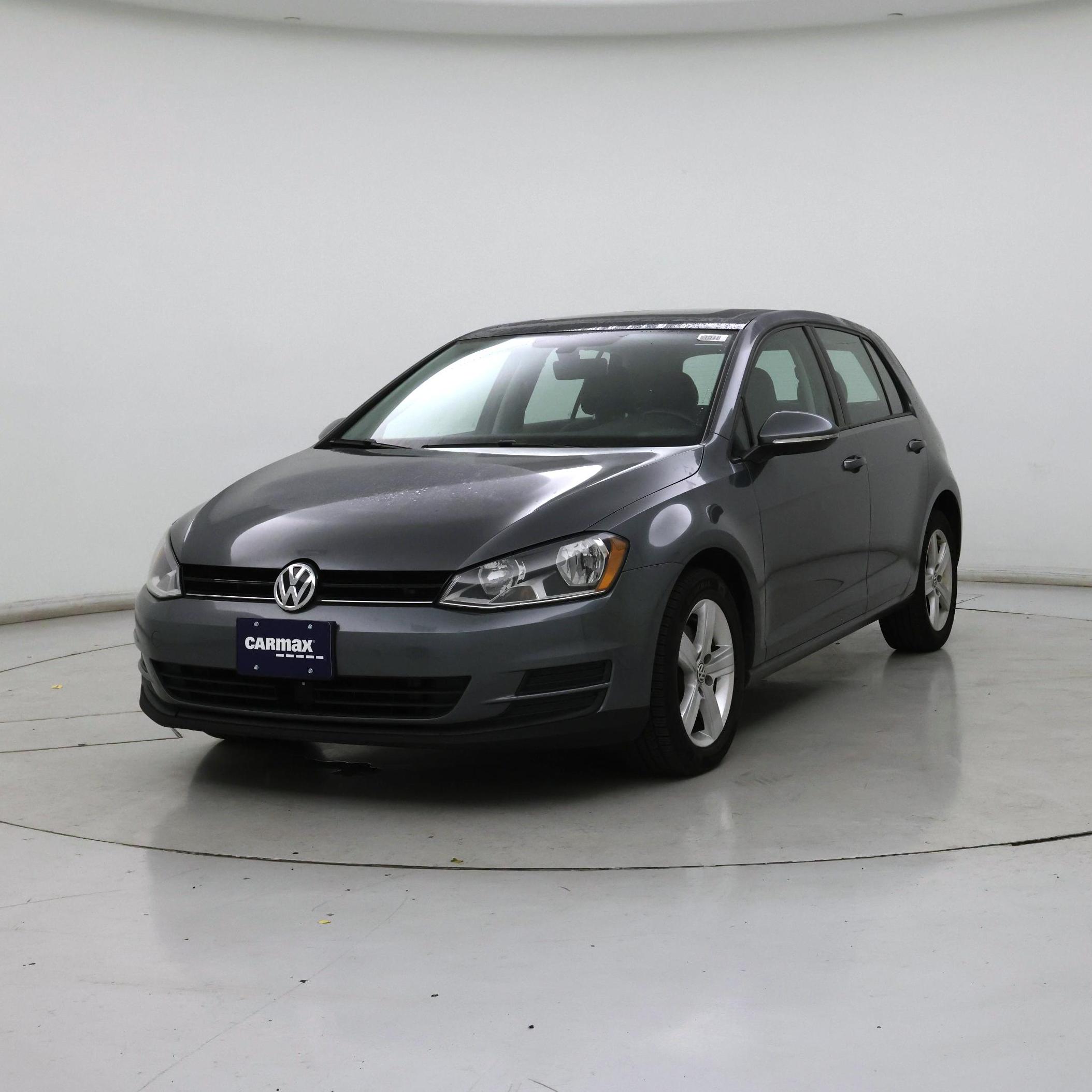 Thumbnail: 2017 Volkswagen Golf - 4