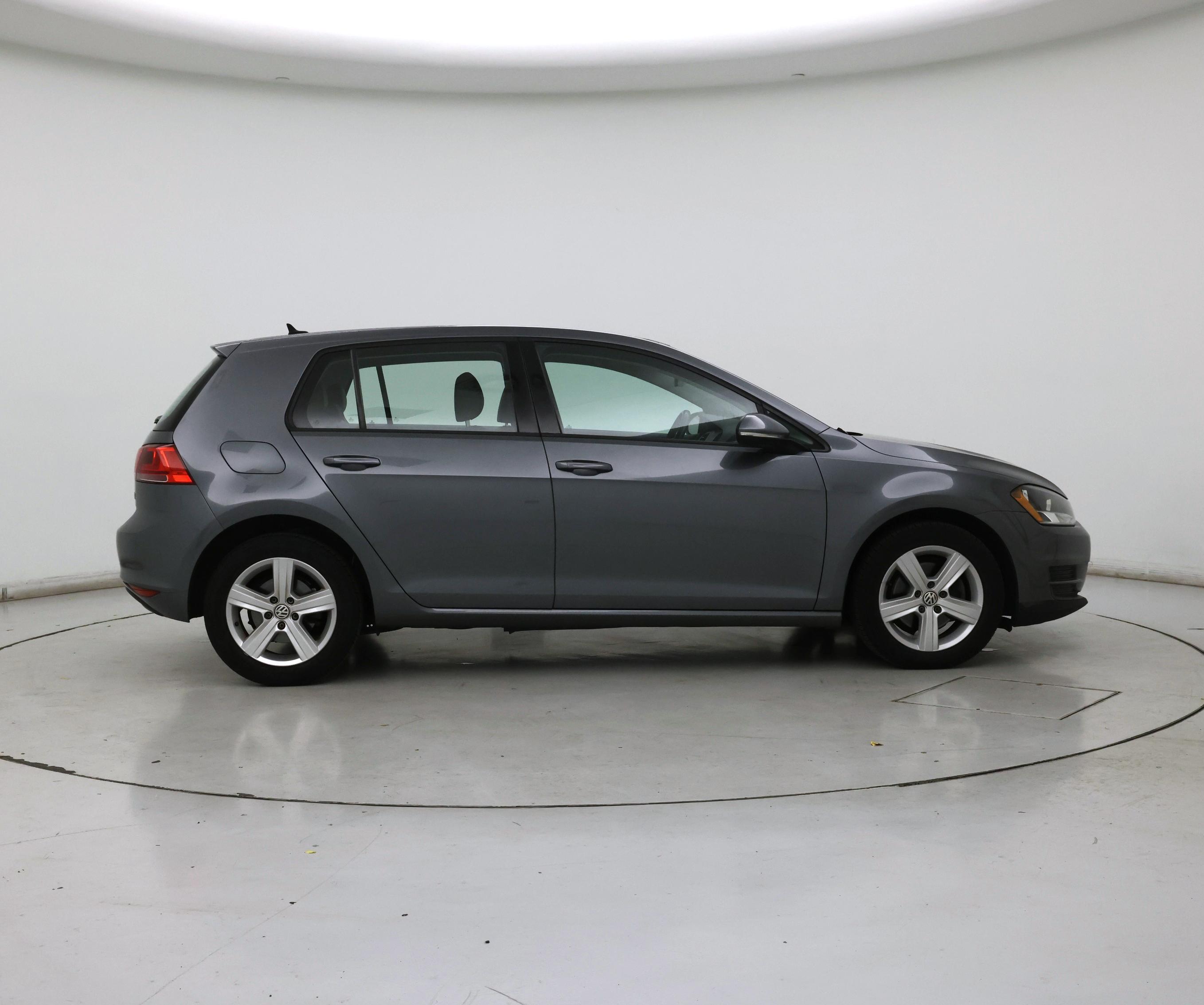 Thumbnail: 2017 Volkswagen Golf - 7