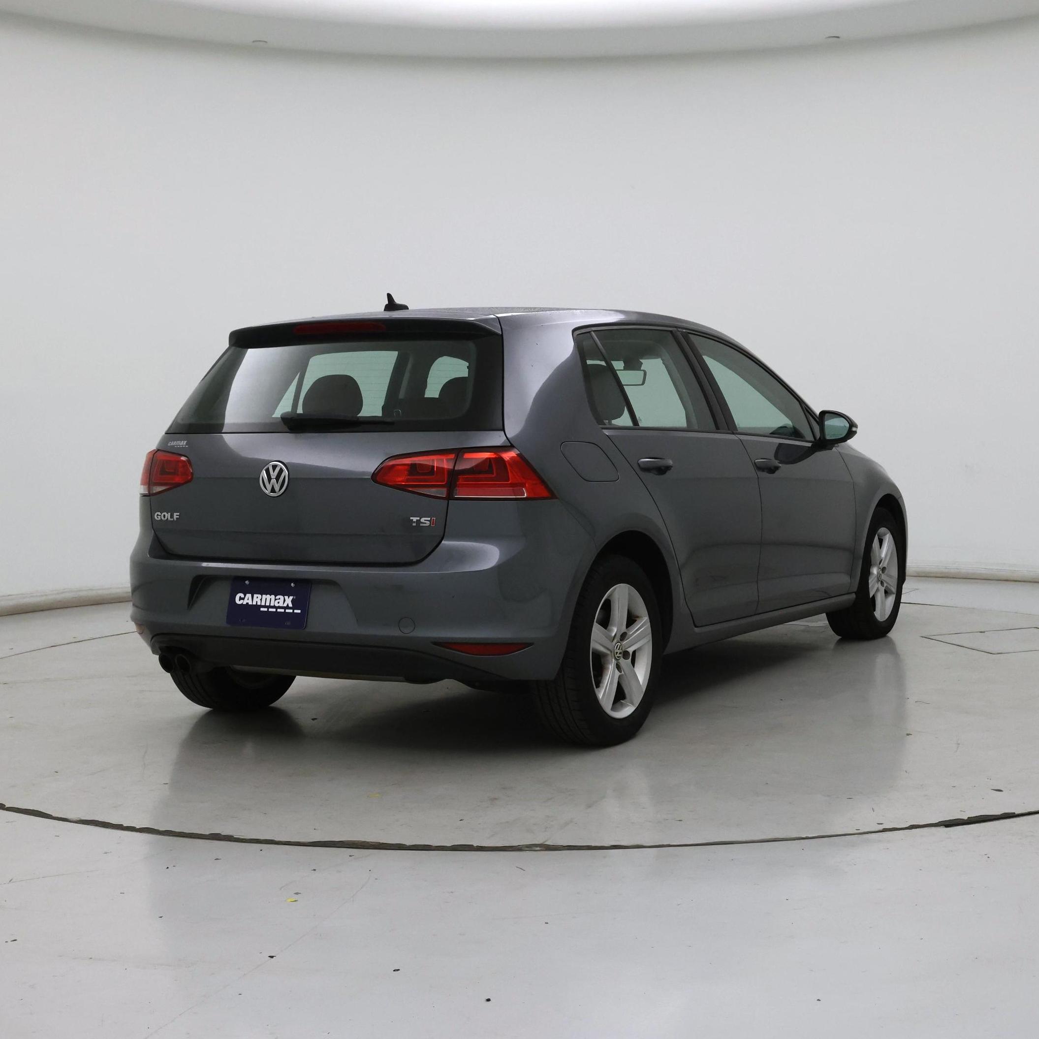 Thumbnail: 2017 Volkswagen Golf - 8