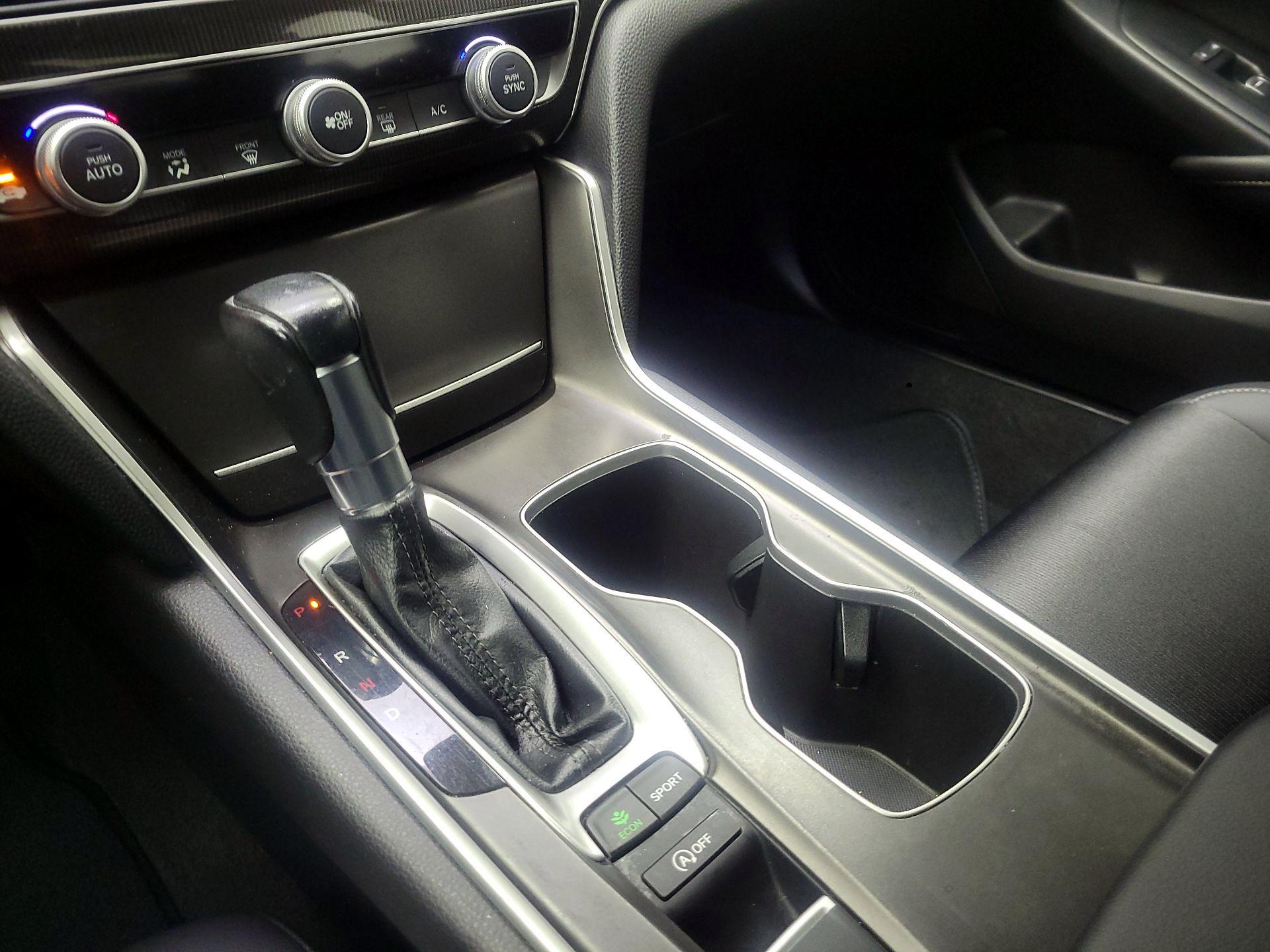 Thumbnail: 2022 Honda Accord - 18