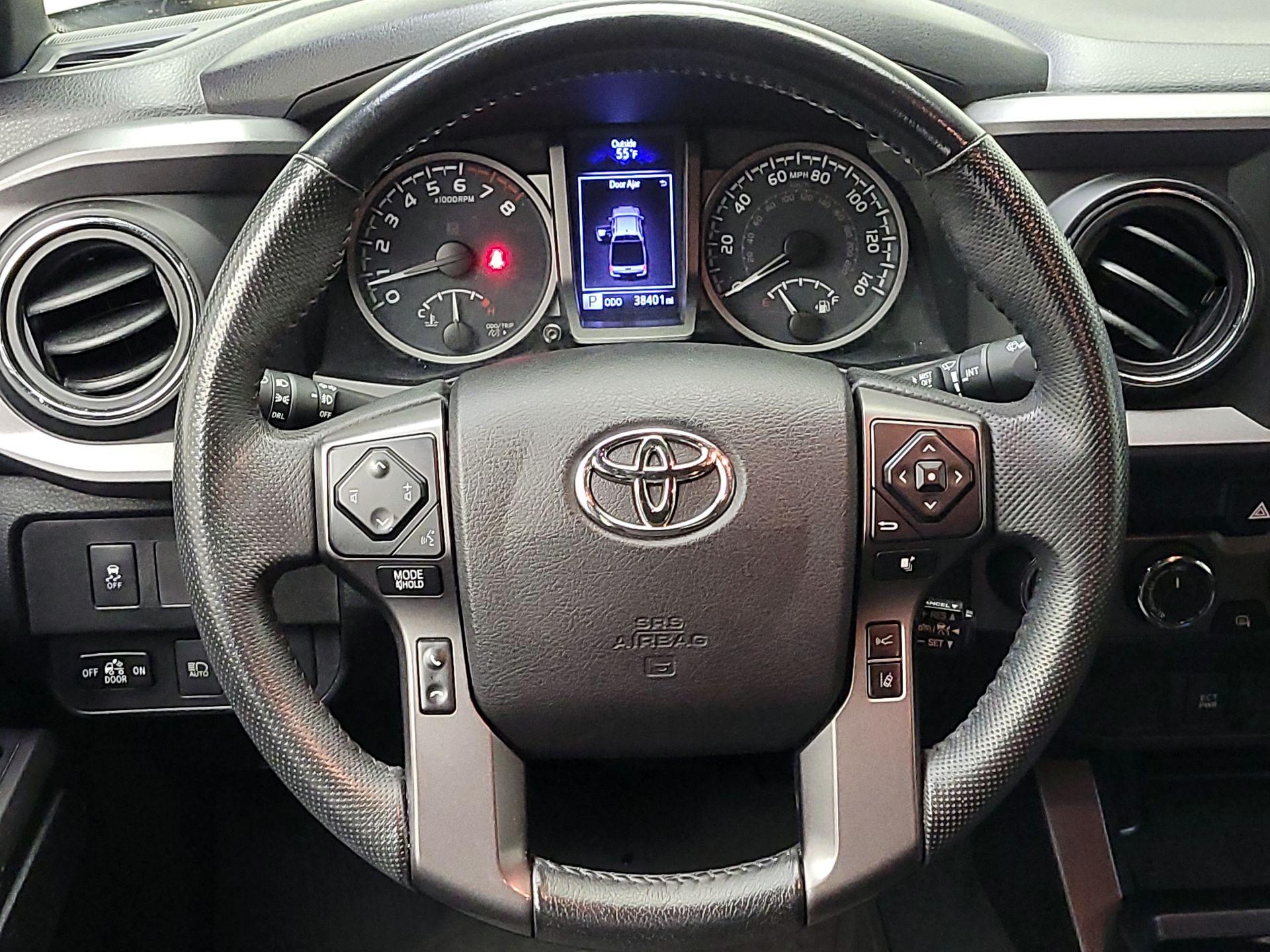 Thumbnail: 2020 Toyota Tacoma - 10