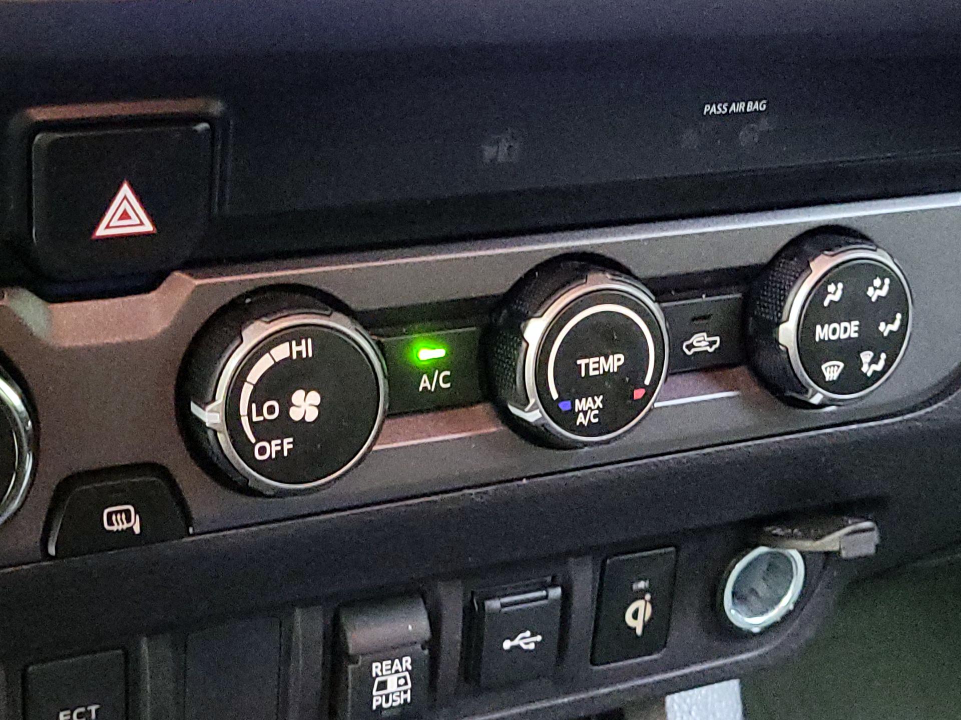 Thumbnail: 2020 Toyota Tacoma - 16