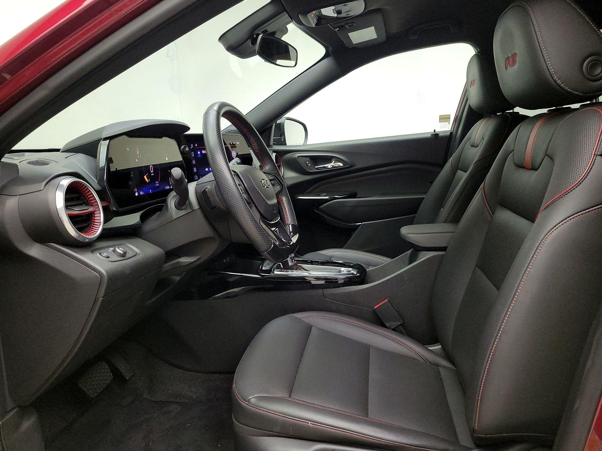 Thumbnail: 2024 Chevrolet Trax - 11