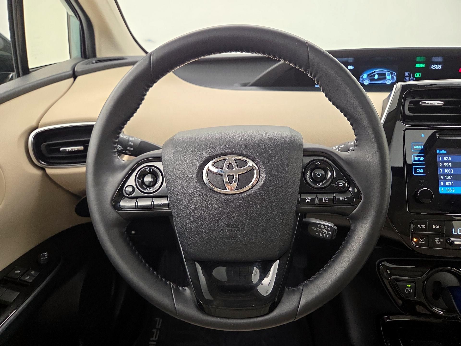 Thumbnail: 2019 Toyota Prius - 10