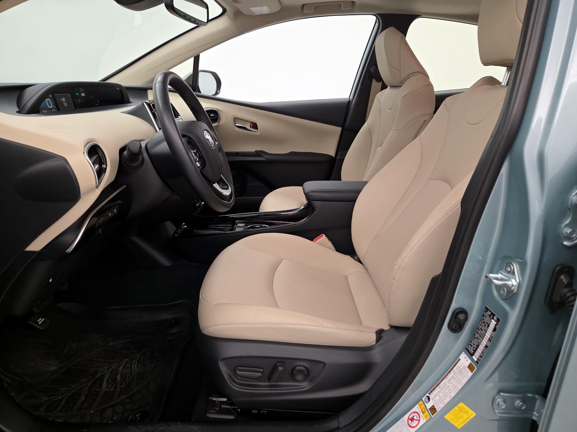 Thumbnail: 2019 Toyota Prius - 11