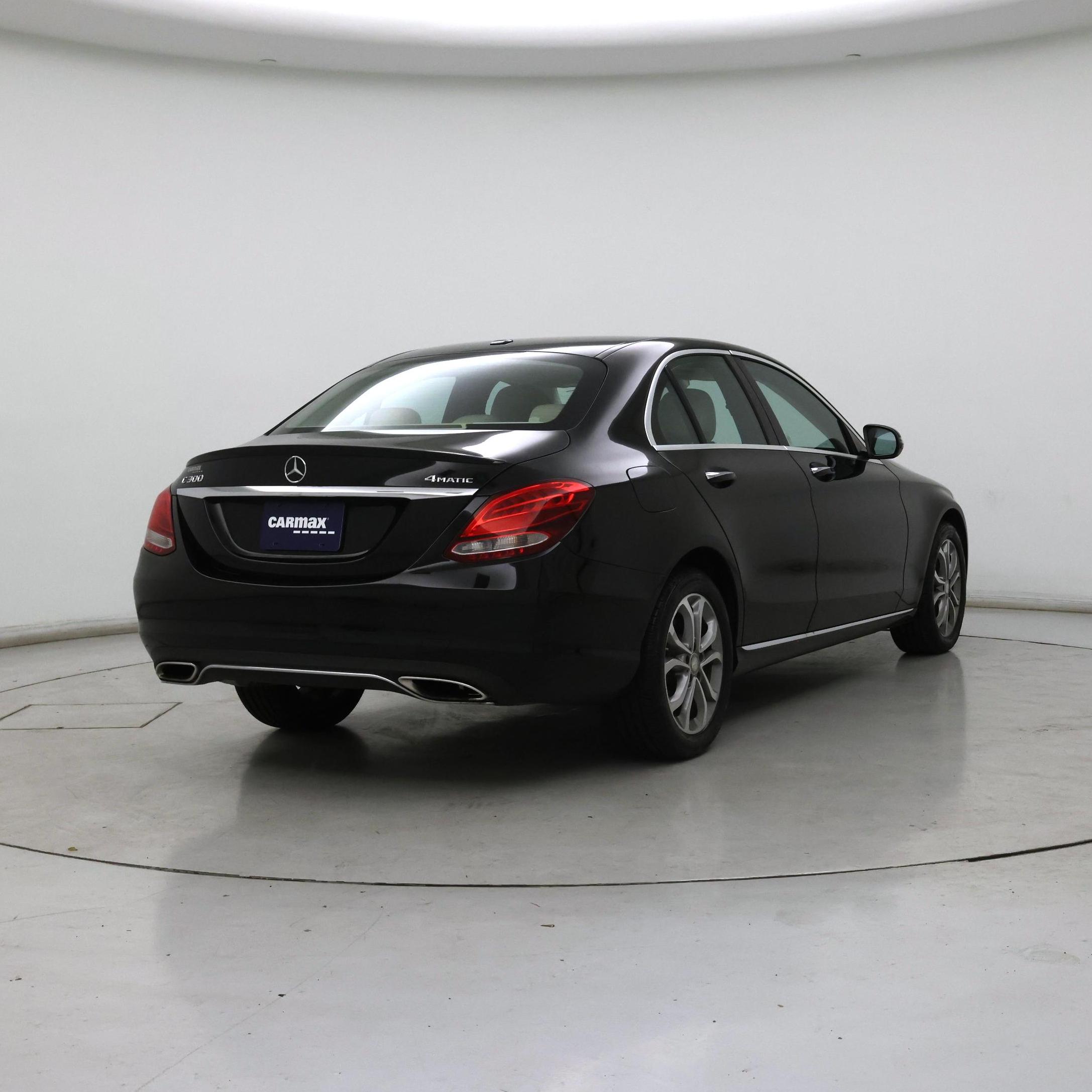 Thumbnail: 2016 Mercedes-Benz C-Class - 8