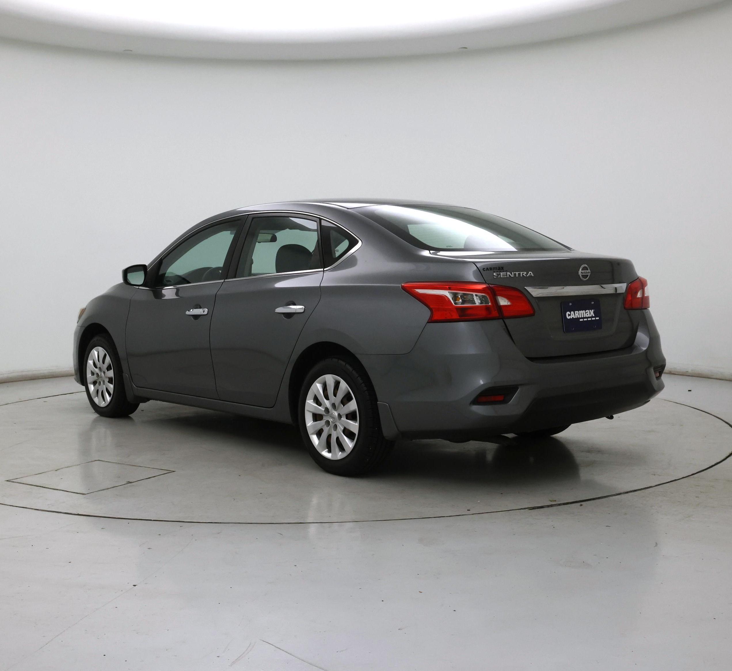 Thumbnail: 2017 Nissan Sentra - 2