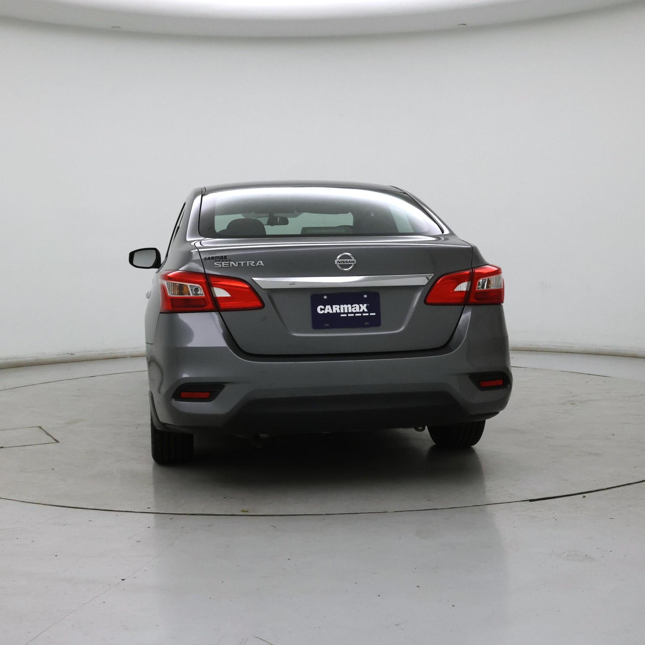 Thumbnail: 2017 Nissan Sentra - 6