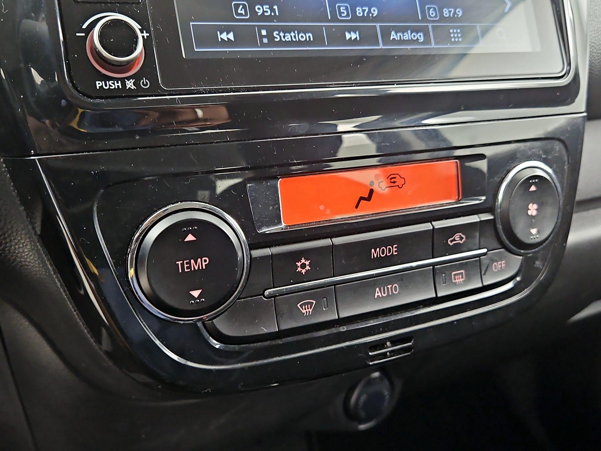Thumbnail: 2024 Mitsubishi Mirage G4 - 16