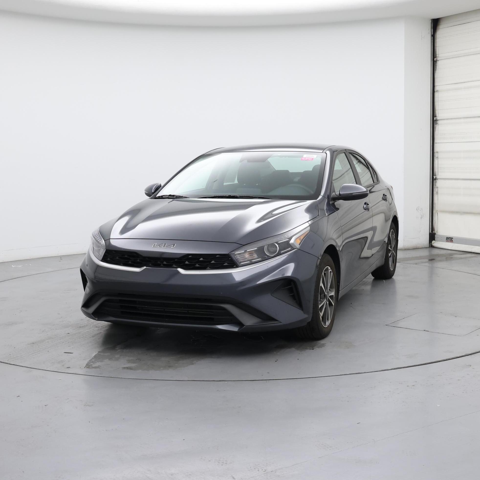 Thumbnail: 2024 Kia Forte - 4