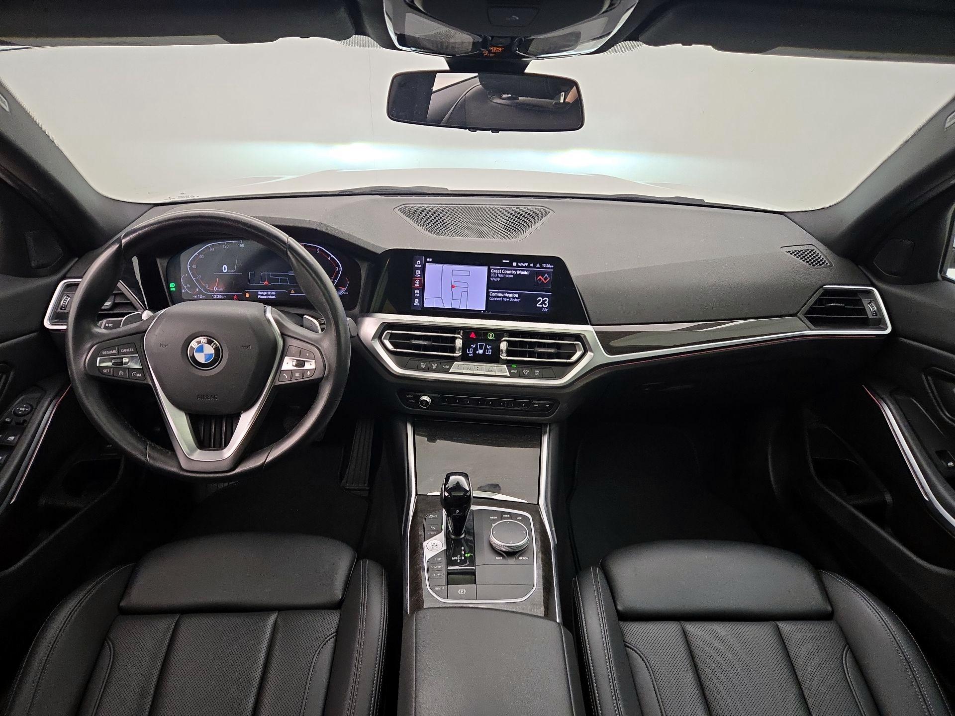 Thumbnail: 2022 BMW 3 Series - 9