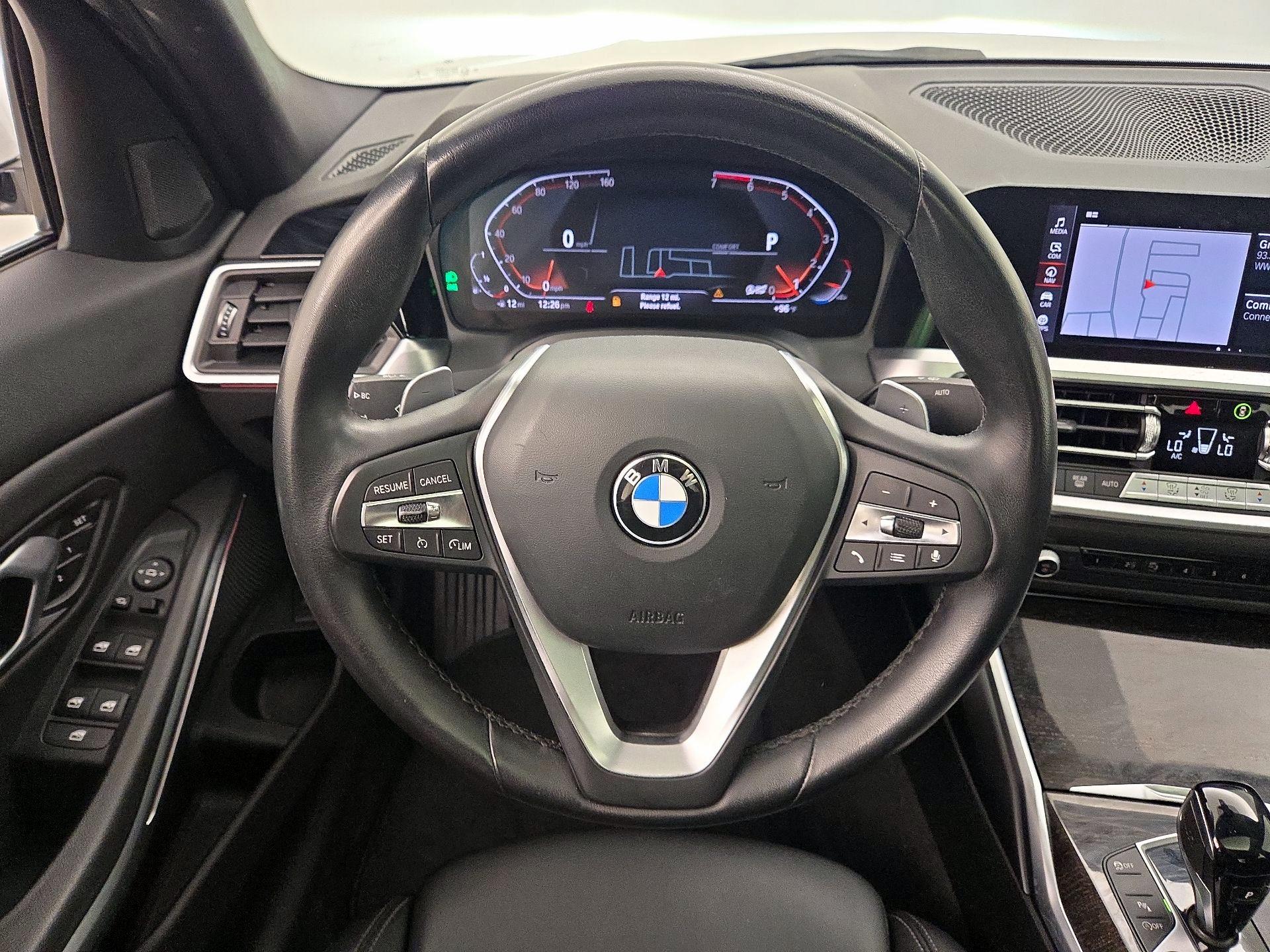 Thumbnail: 2022 BMW 3 Series - 10