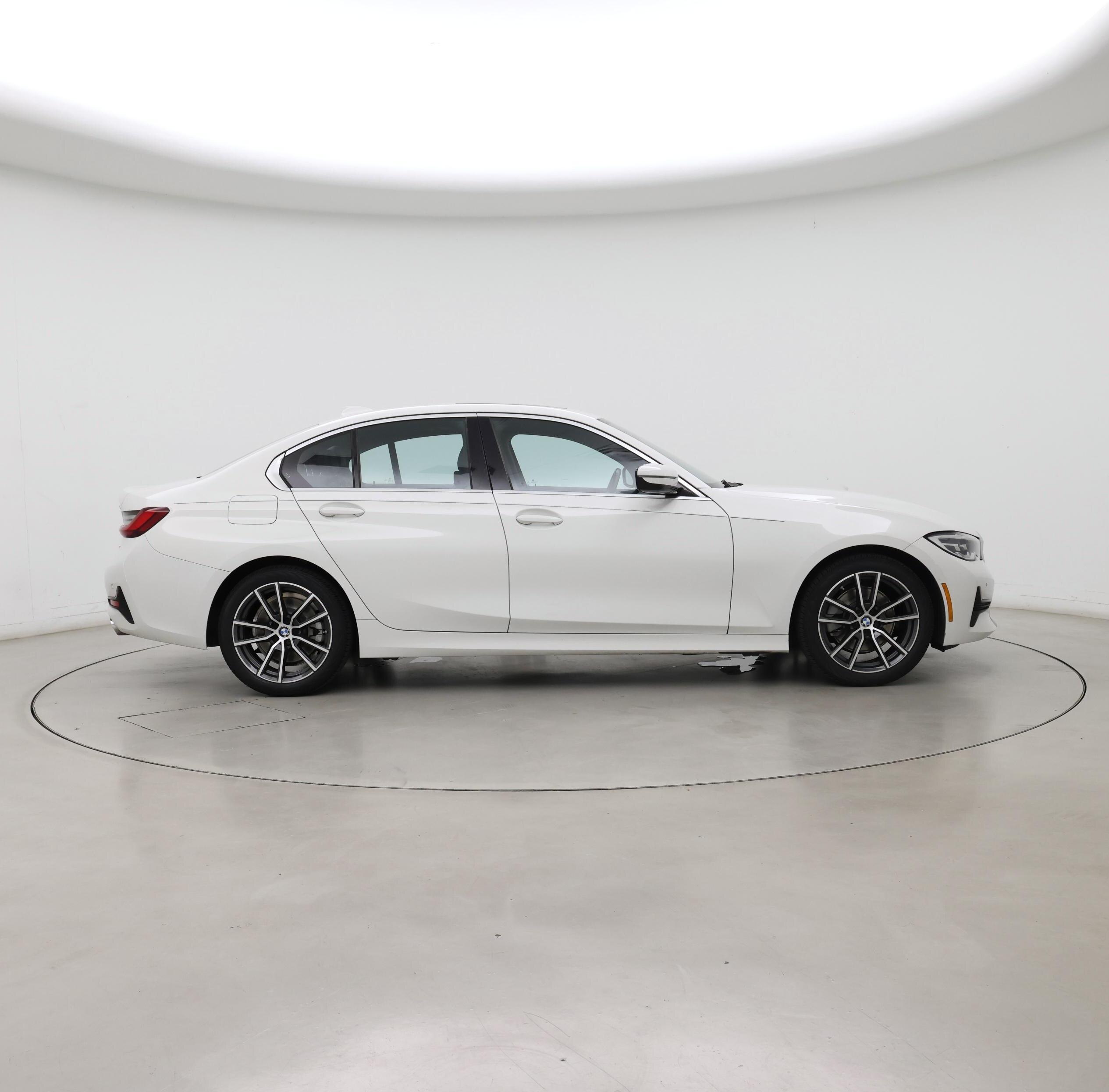 Thumbnail: 2022 BMW 3 Series - 7