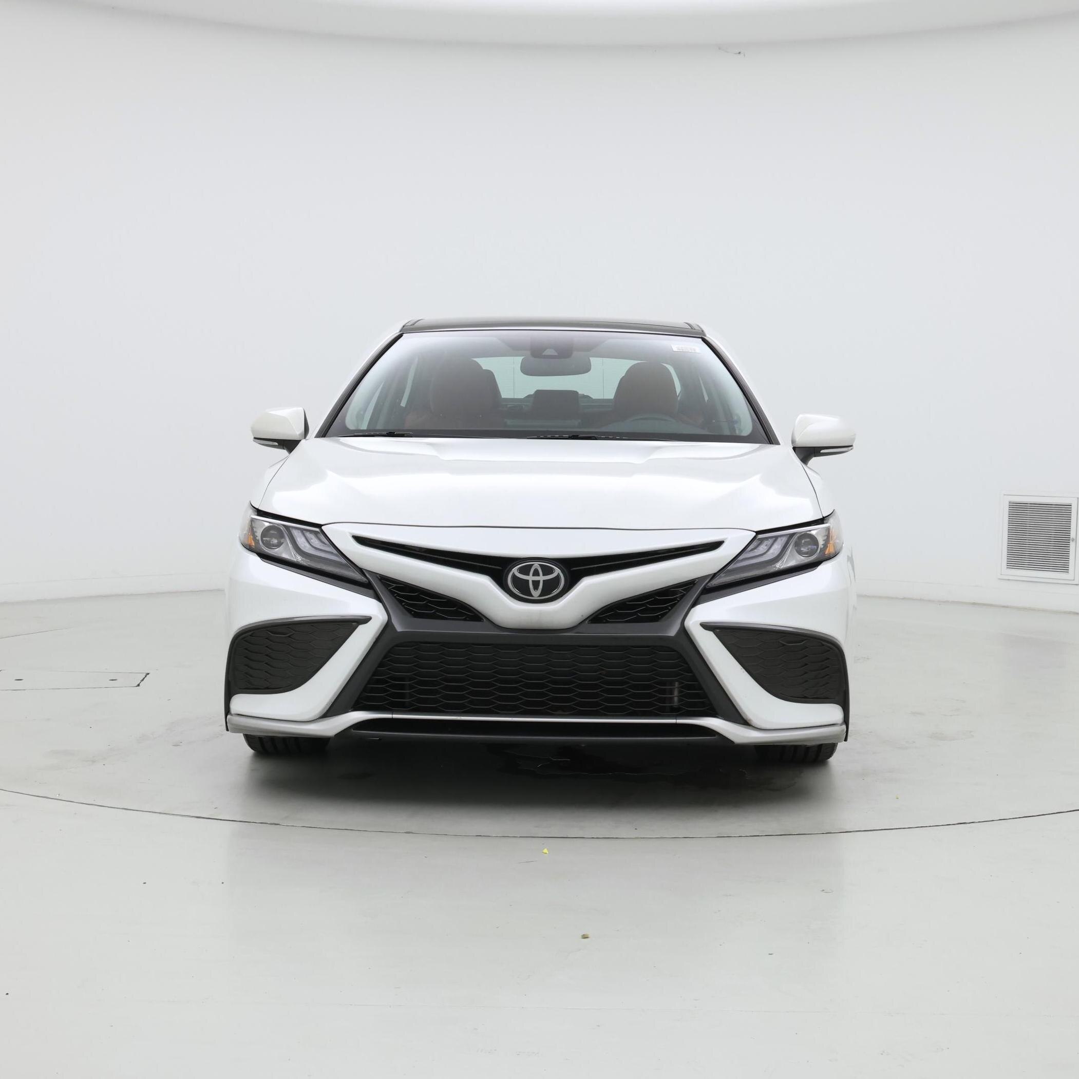 Thumbnail: 2021 Toyota Camry - 5