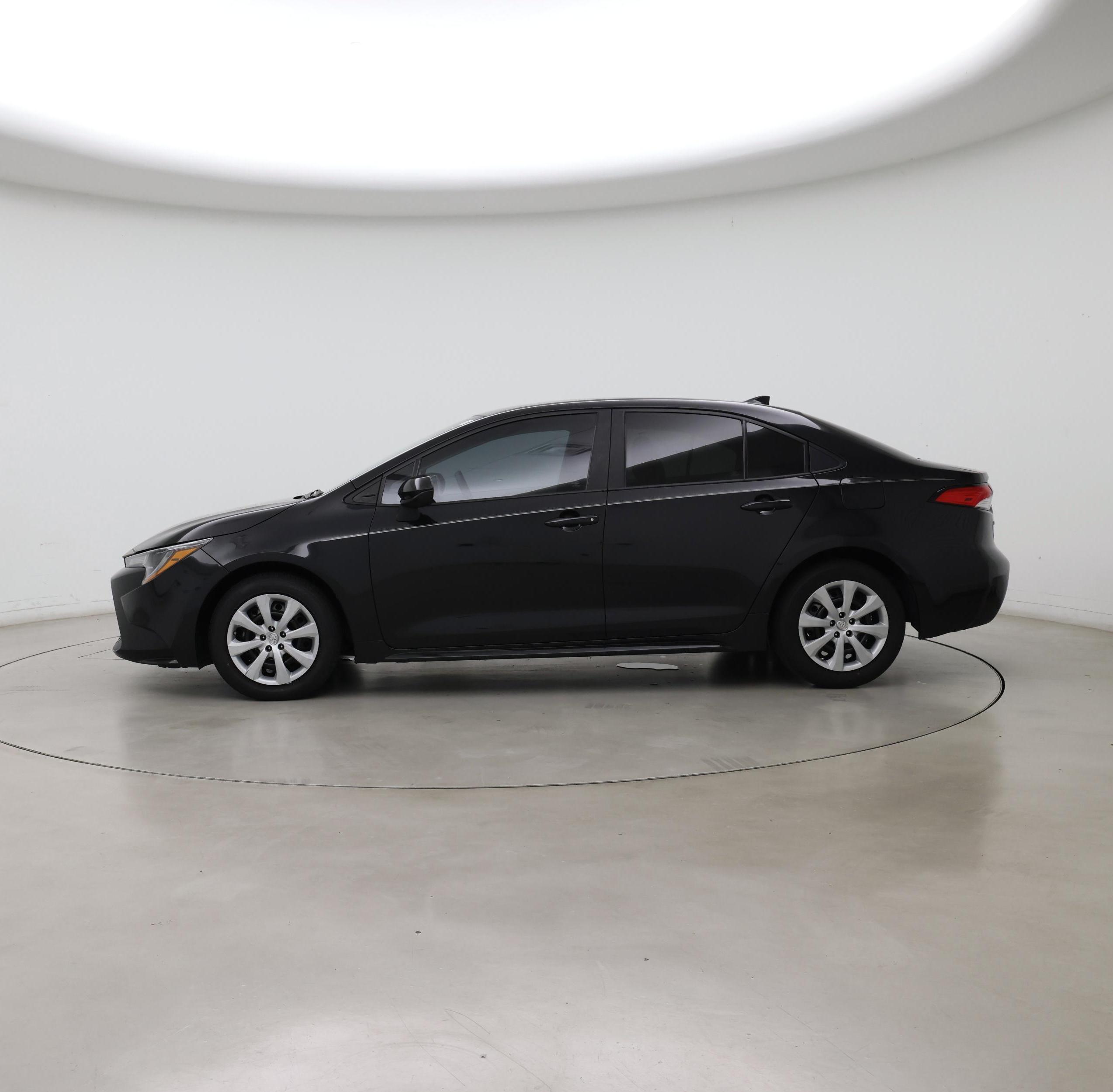 Thumbnail: 2022 Toyota Corolla - 3