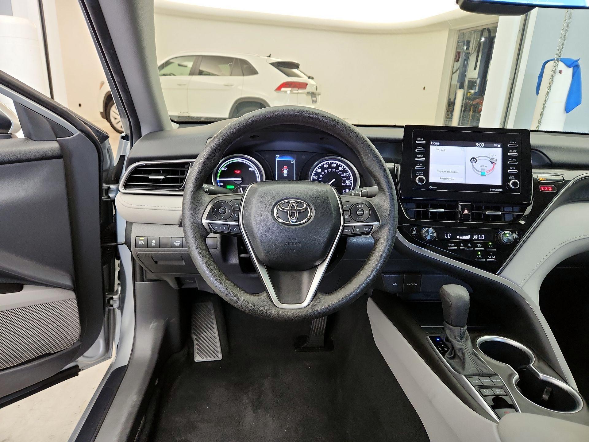 Thumbnail: 2021 Toyota Camry - 10