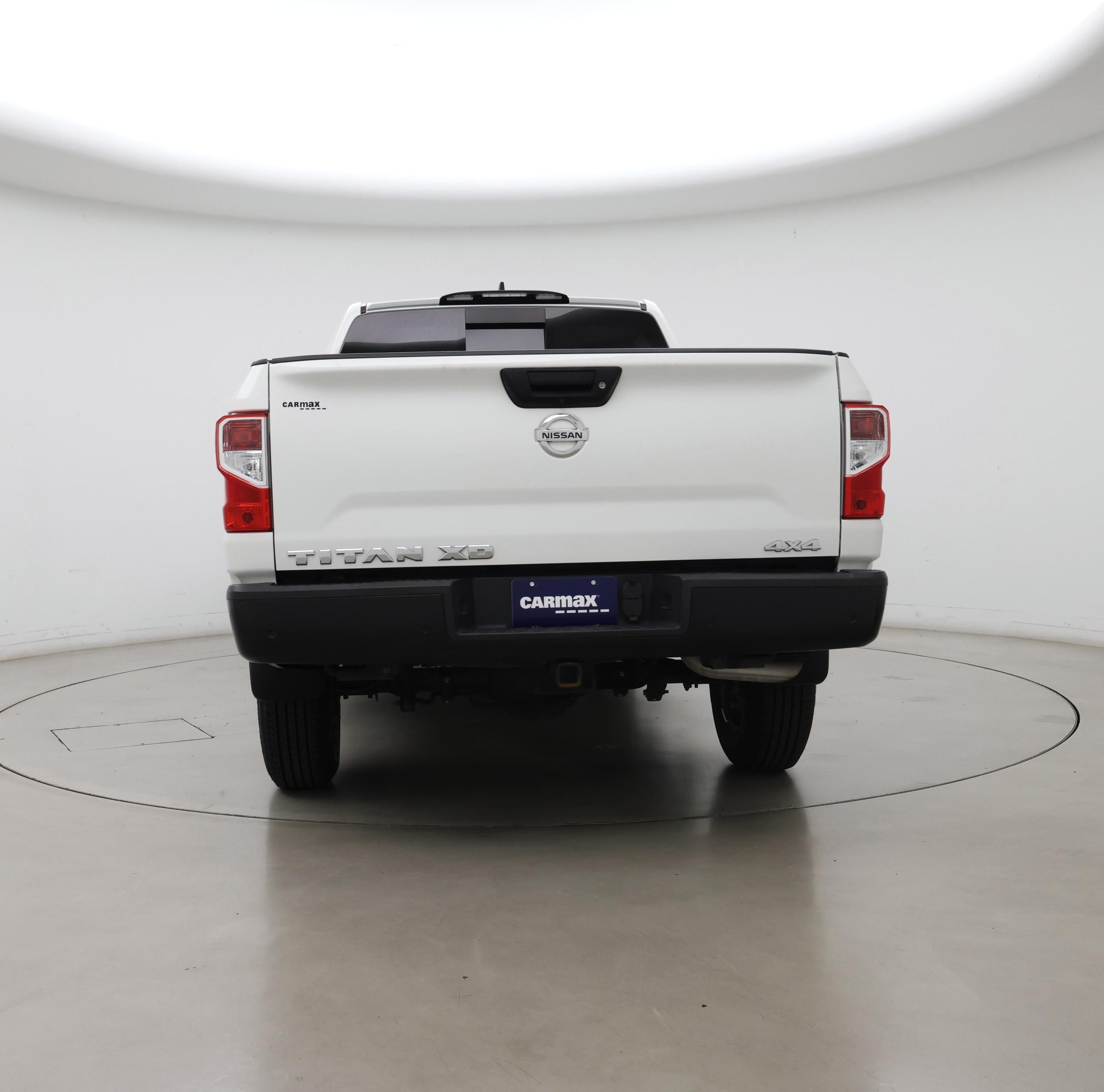 Thumbnail: 2022 Nissan Titan - 6