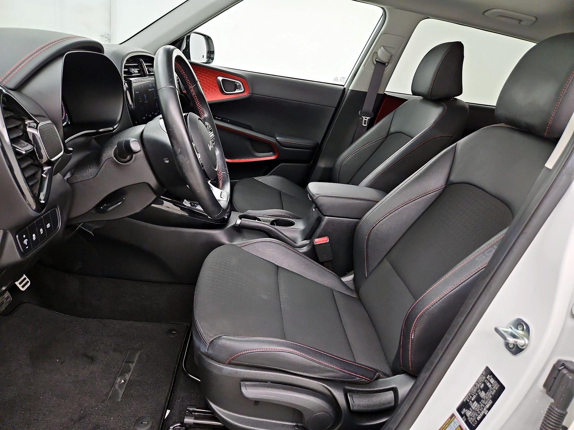 Thumbnail: 2023 Kia Soul - 11