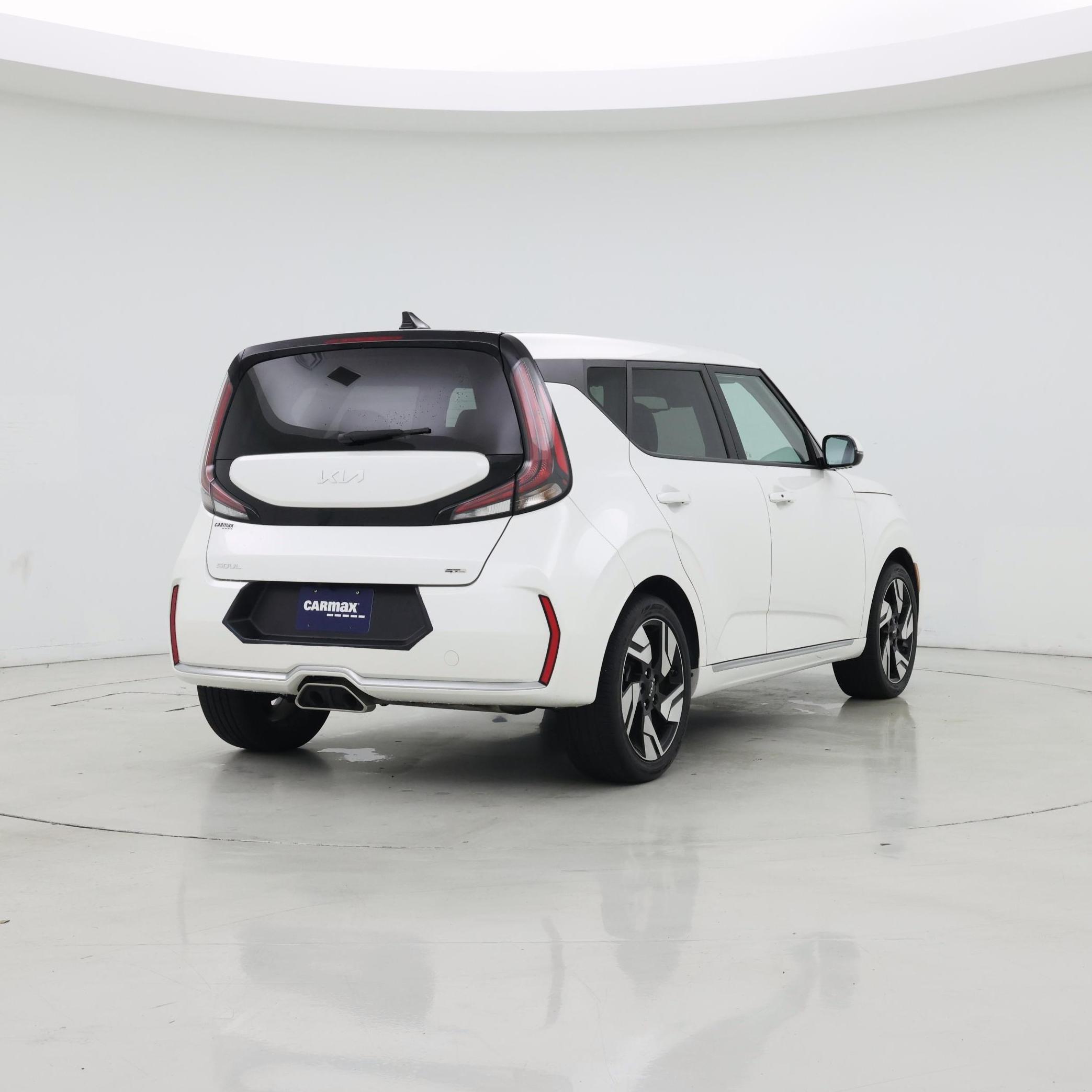 Thumbnail: 2023 Kia Soul - 8