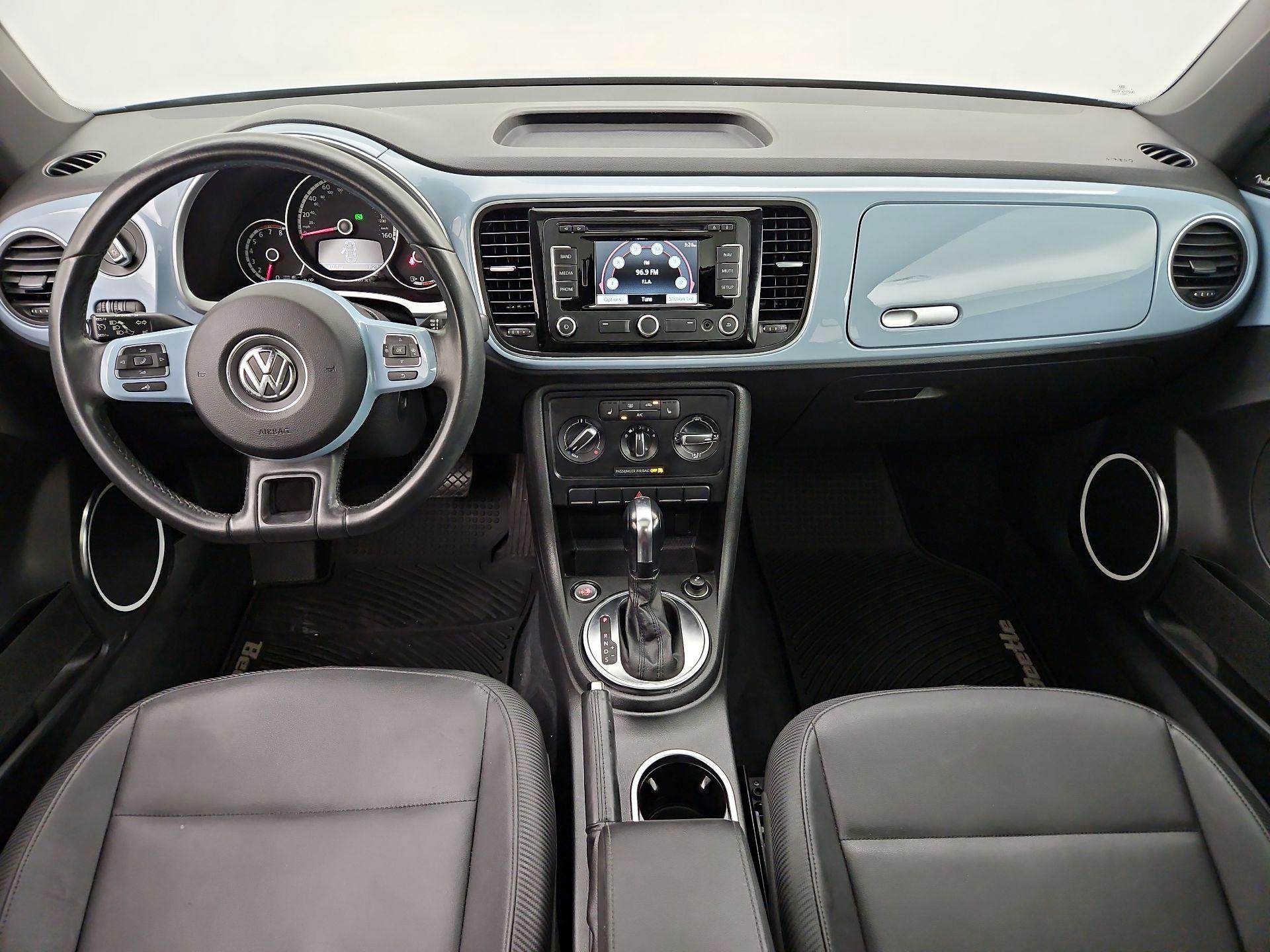 Thumbnail: 2014 Volkswagen Beetle - 9
