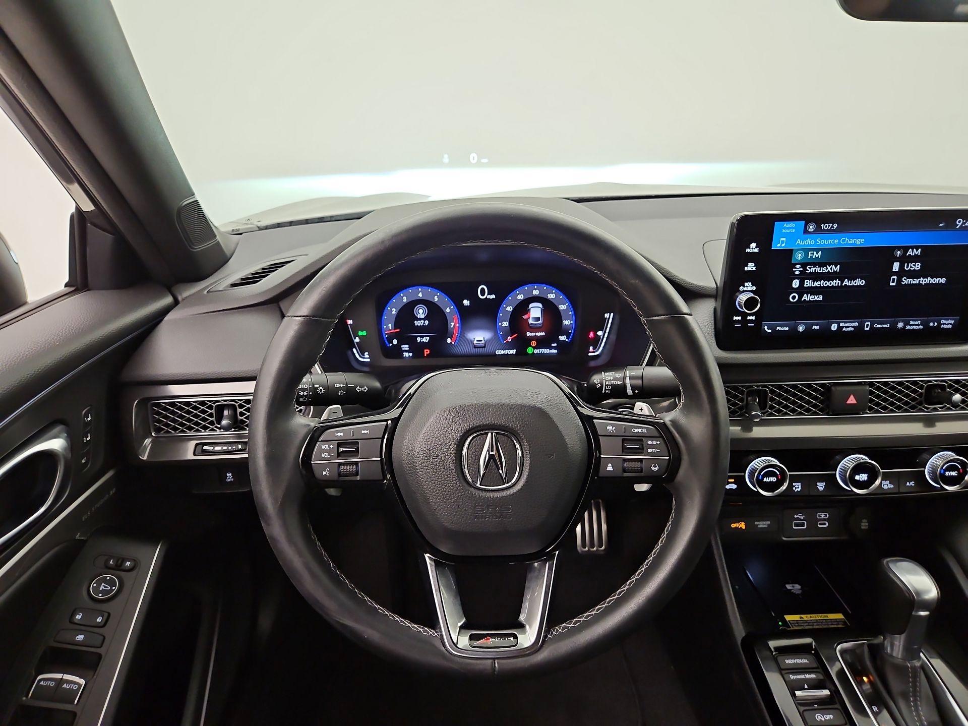 Thumbnail: 2023 Acura Integra - 10