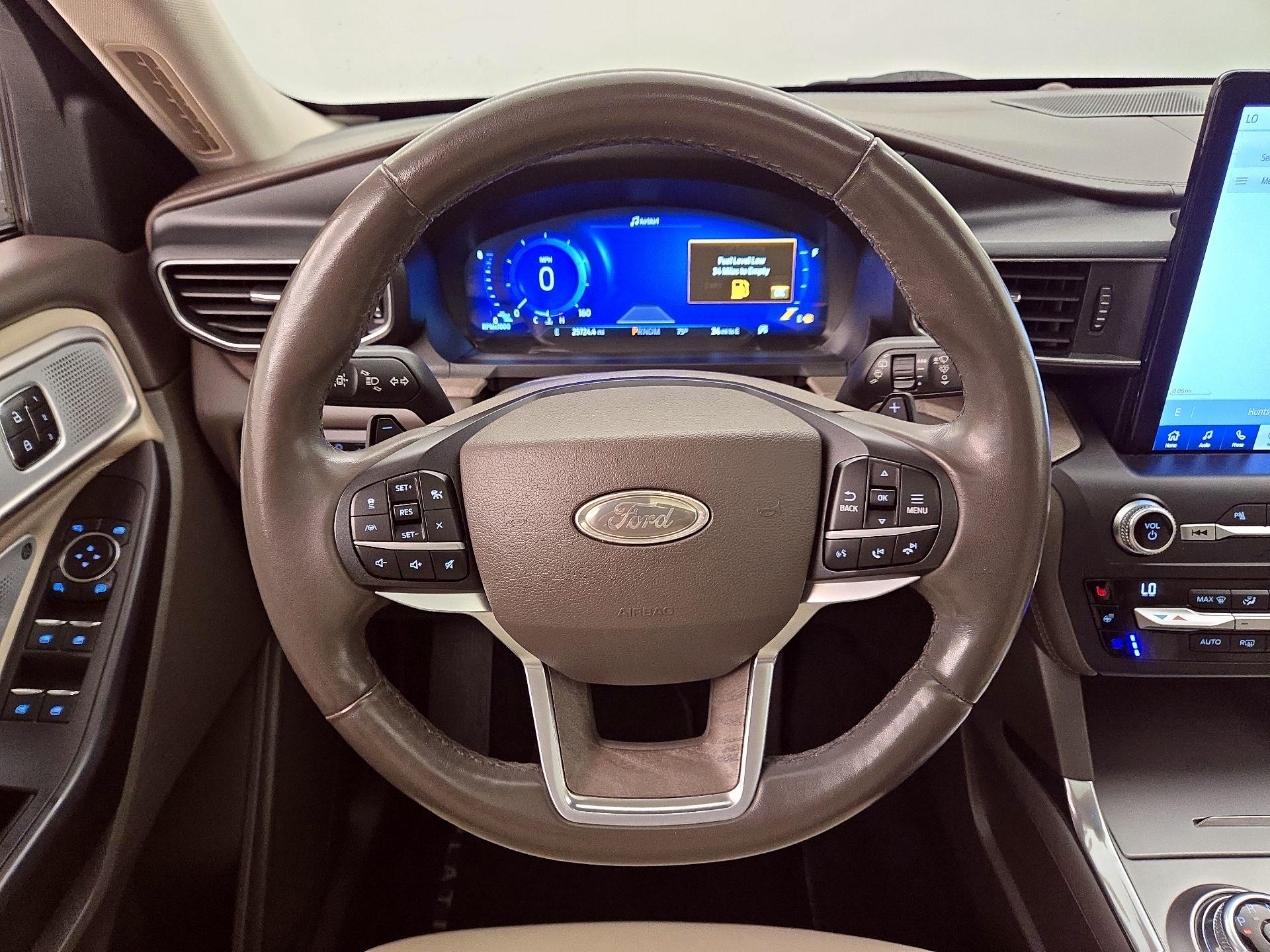 Thumbnail: 2020 Ford Explorer - 10