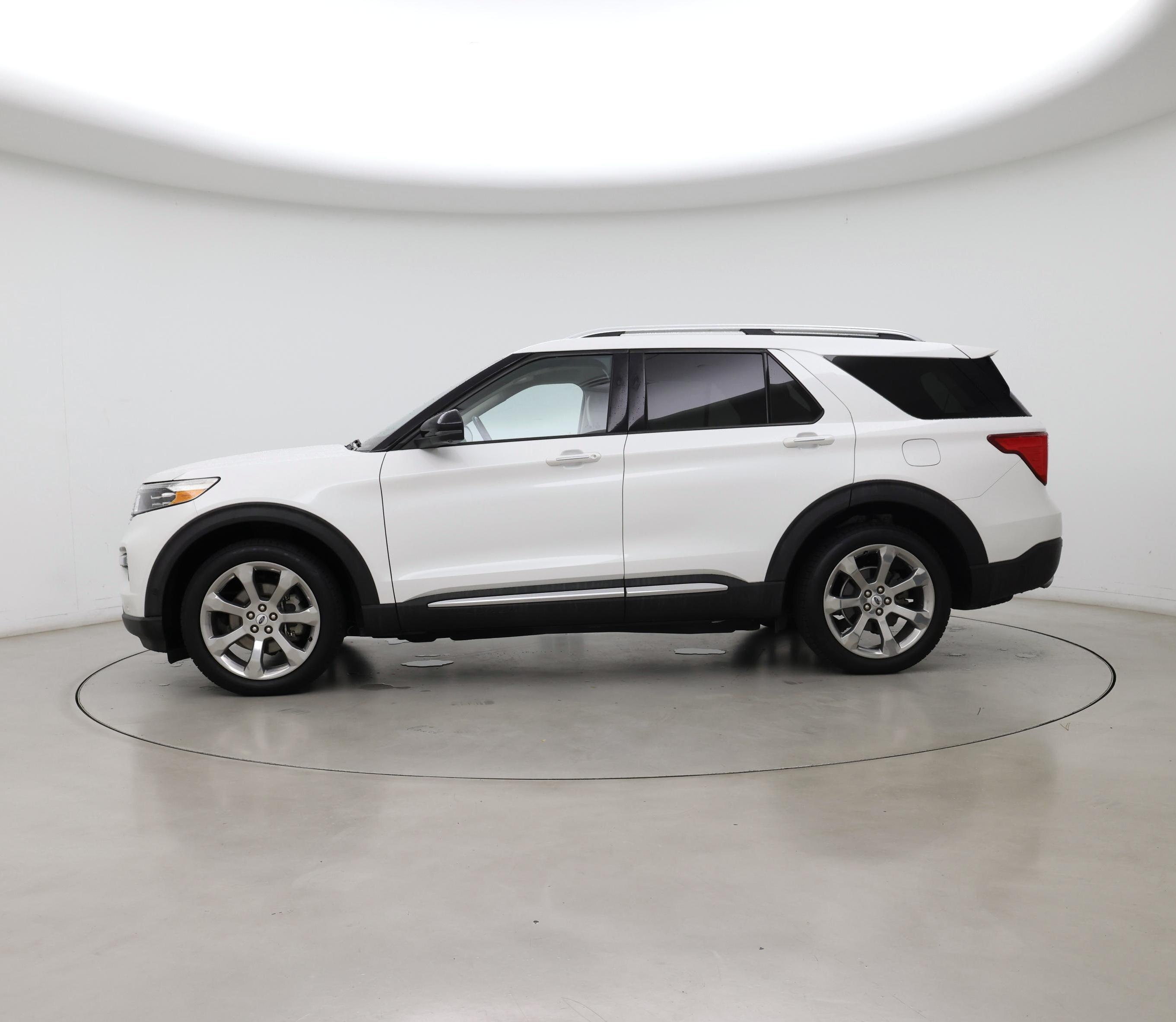 Thumbnail: 2020 Ford Explorer - 3