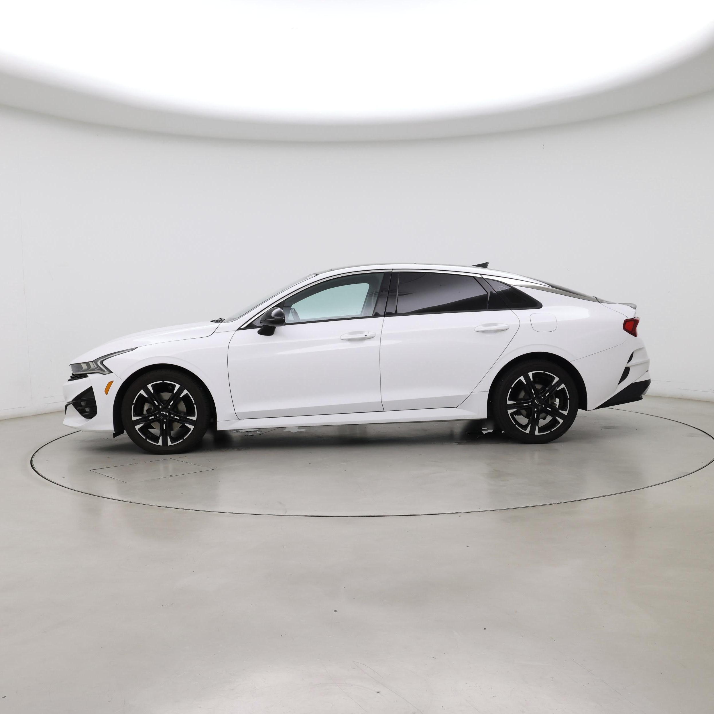 Thumbnail: 2022 Kia K5 - 3