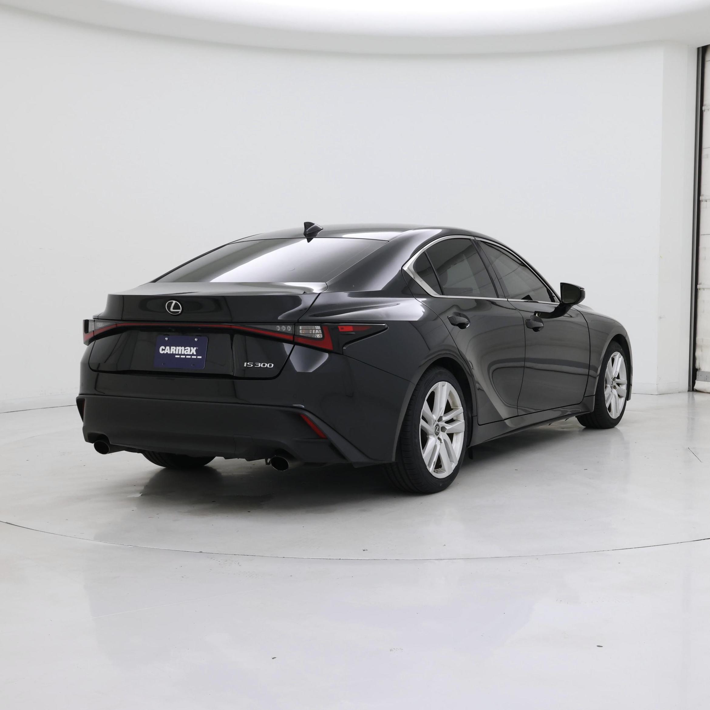 Thumbnail: 2021 Lexus IS - 8