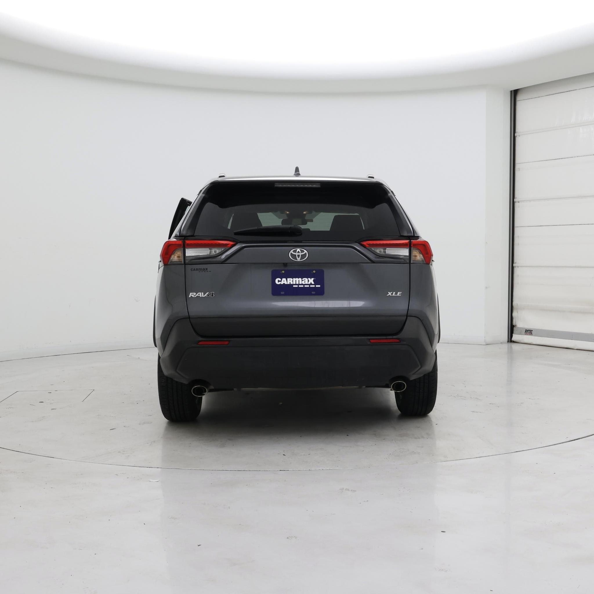 Thumbnail: 2021 Toyota RAV4 - 6