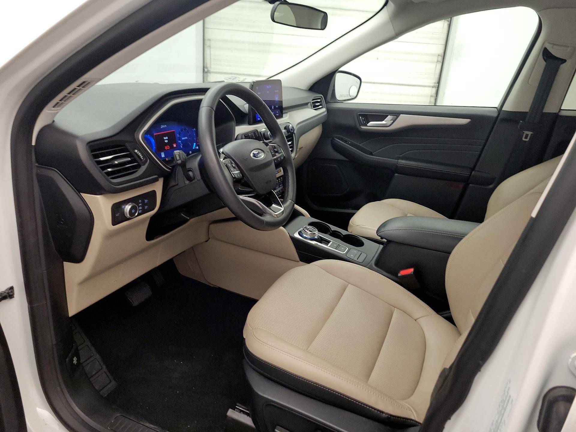 Thumbnail: 2021 Ford Escape - 11