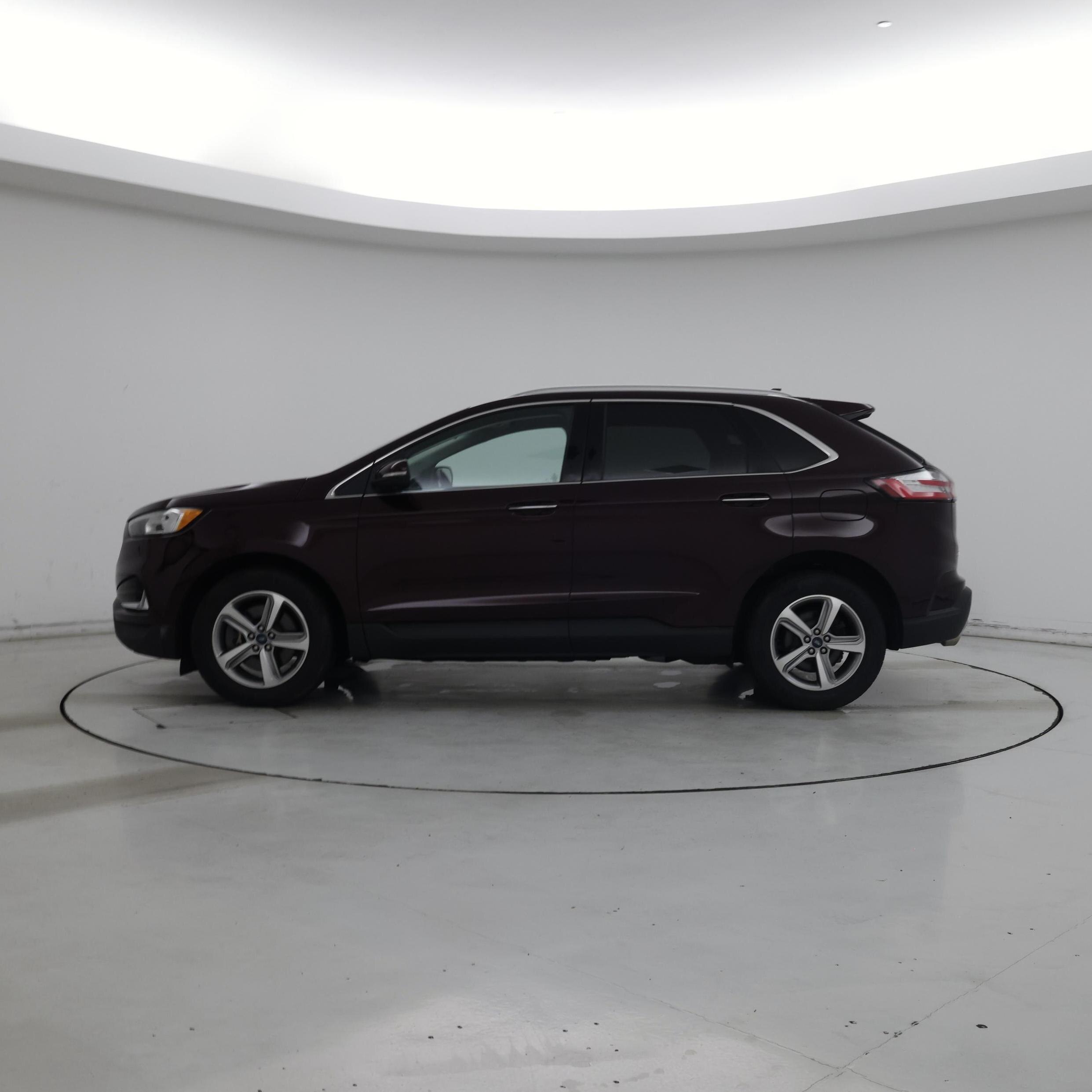 Thumbnail: 2019 Ford Edge - 3