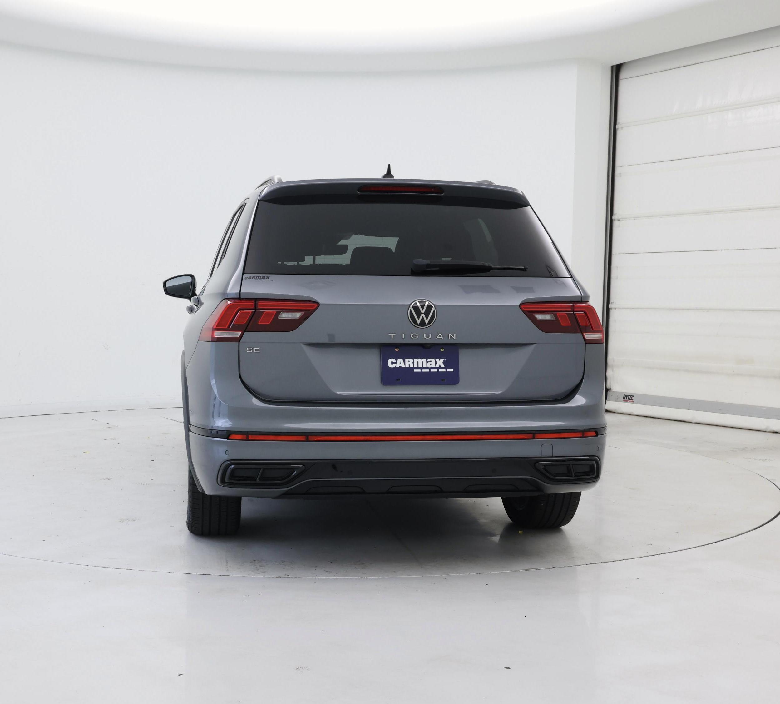 Thumbnail: 2022 Volkswagen Tiguan - 6