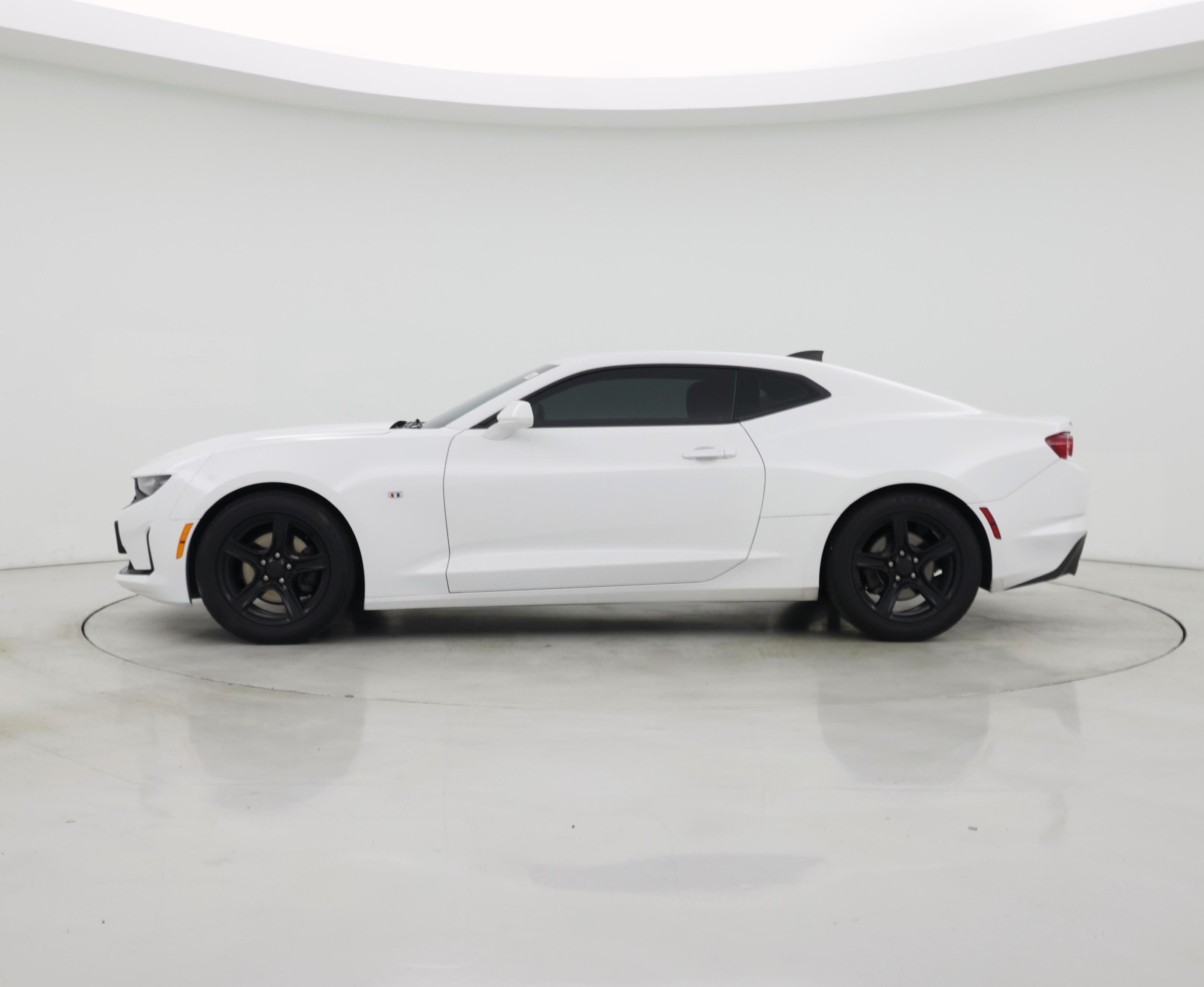 Thumbnail: 2020 Chevrolet Camaro - 3