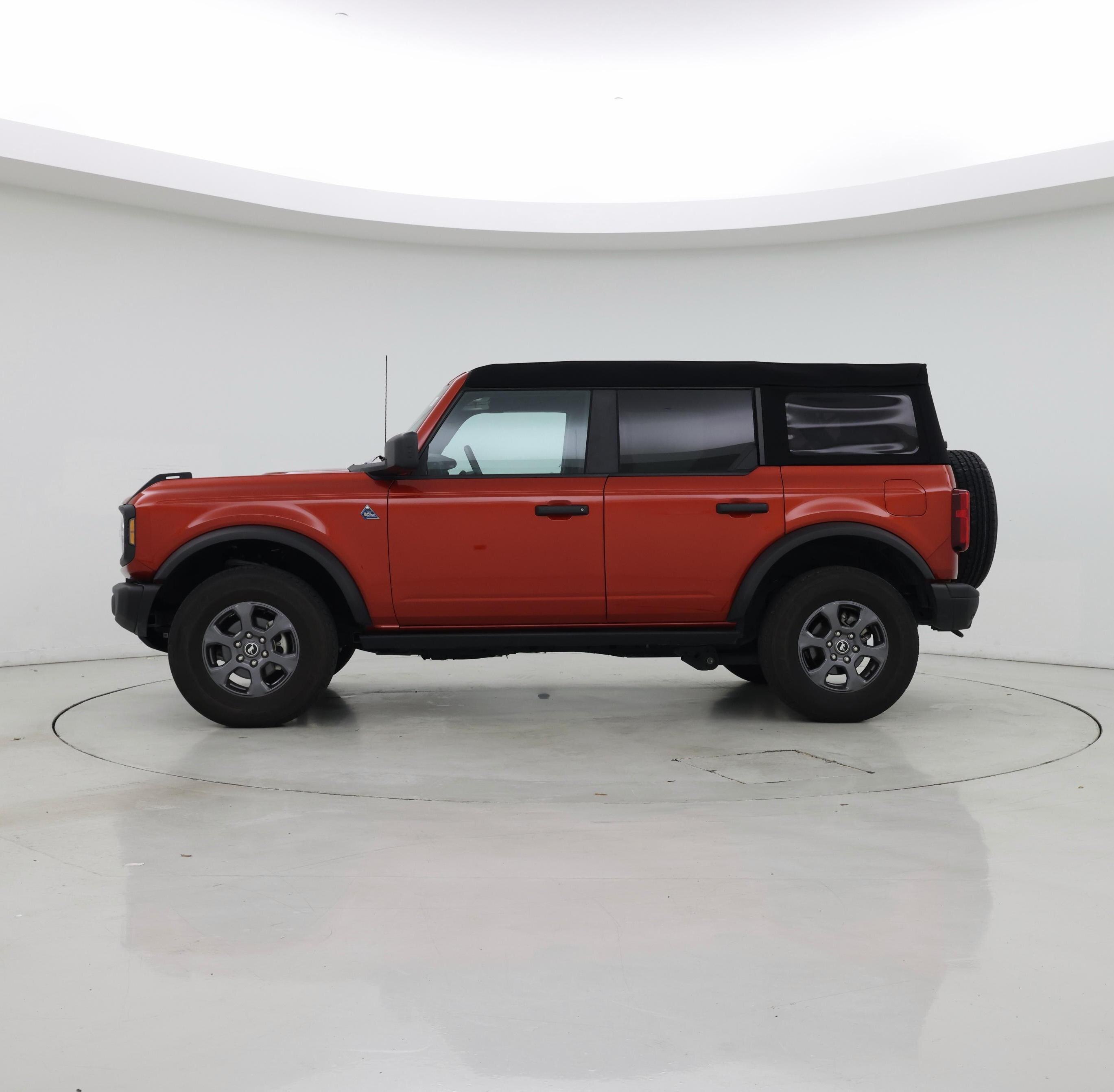 Thumbnail: 2023 Ford Bronco - 3