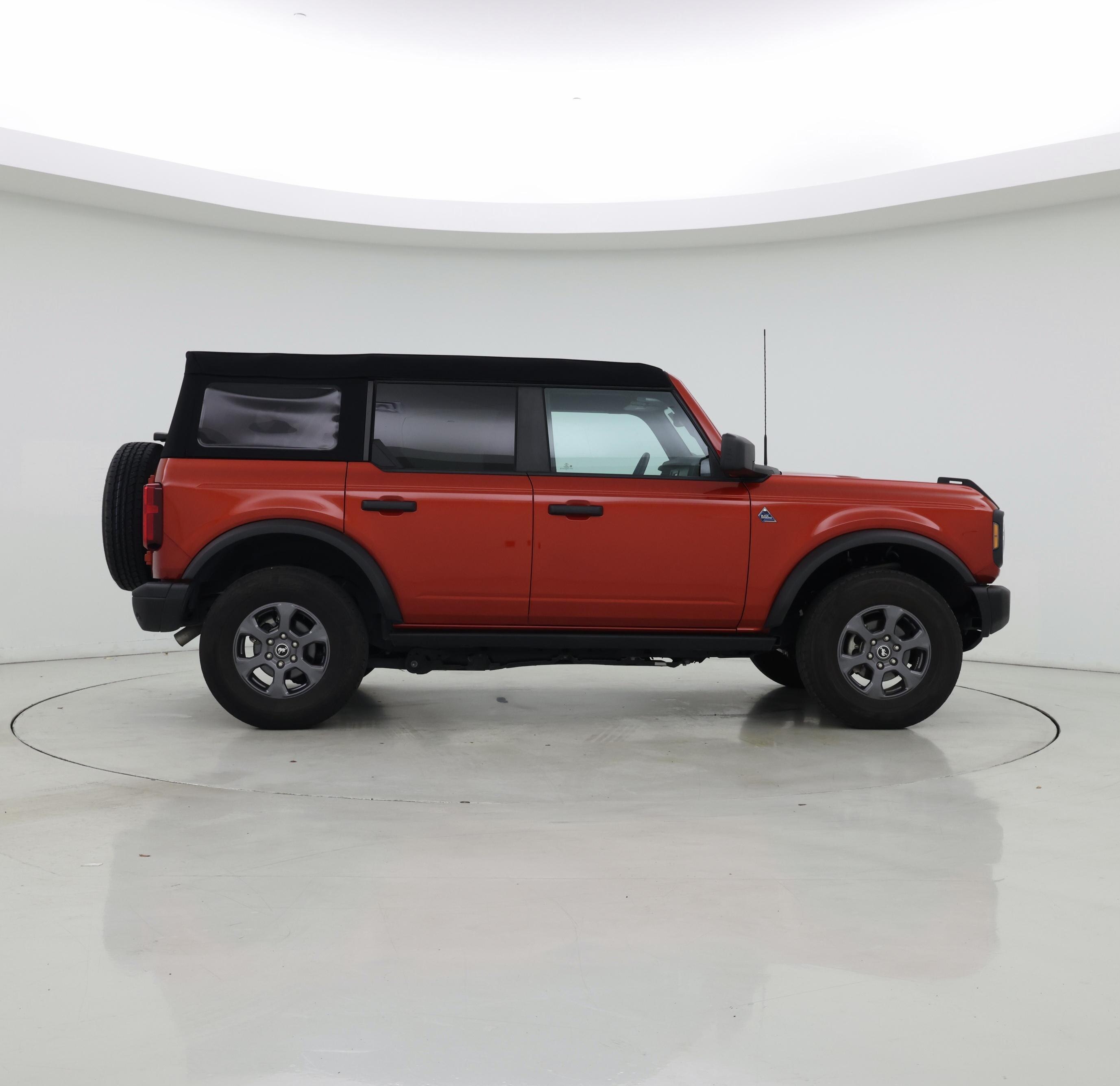 Thumbnail: 2023 Ford Bronco - 7