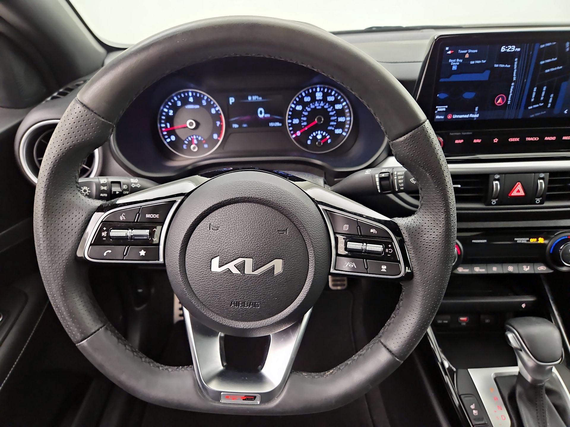 Thumbnail: 2022 Kia Forte - 10