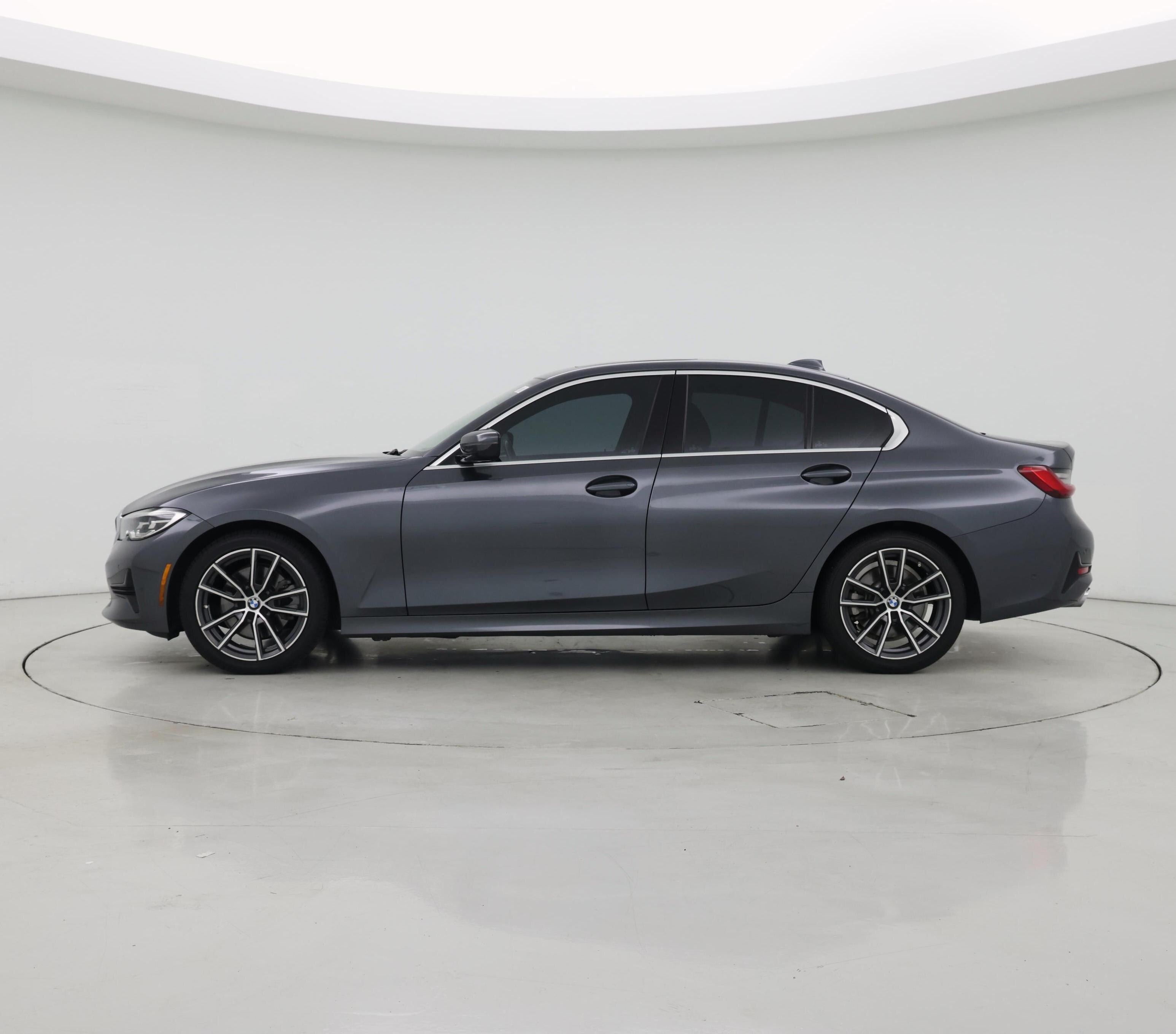 Thumbnail: 2020 BMW 3 Series - 3