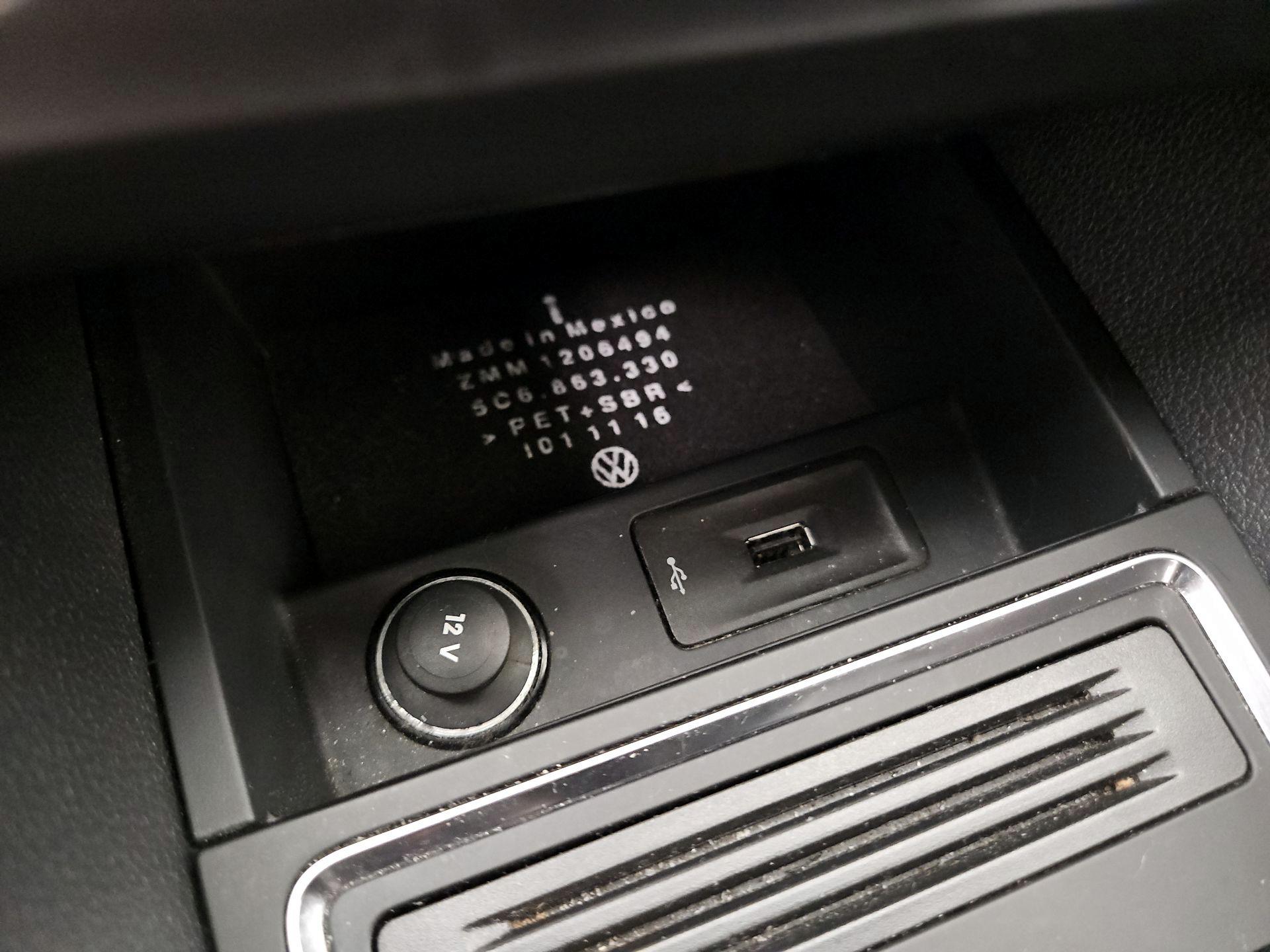 Thumbnail: 2016 Volkswagen Jetta - 17