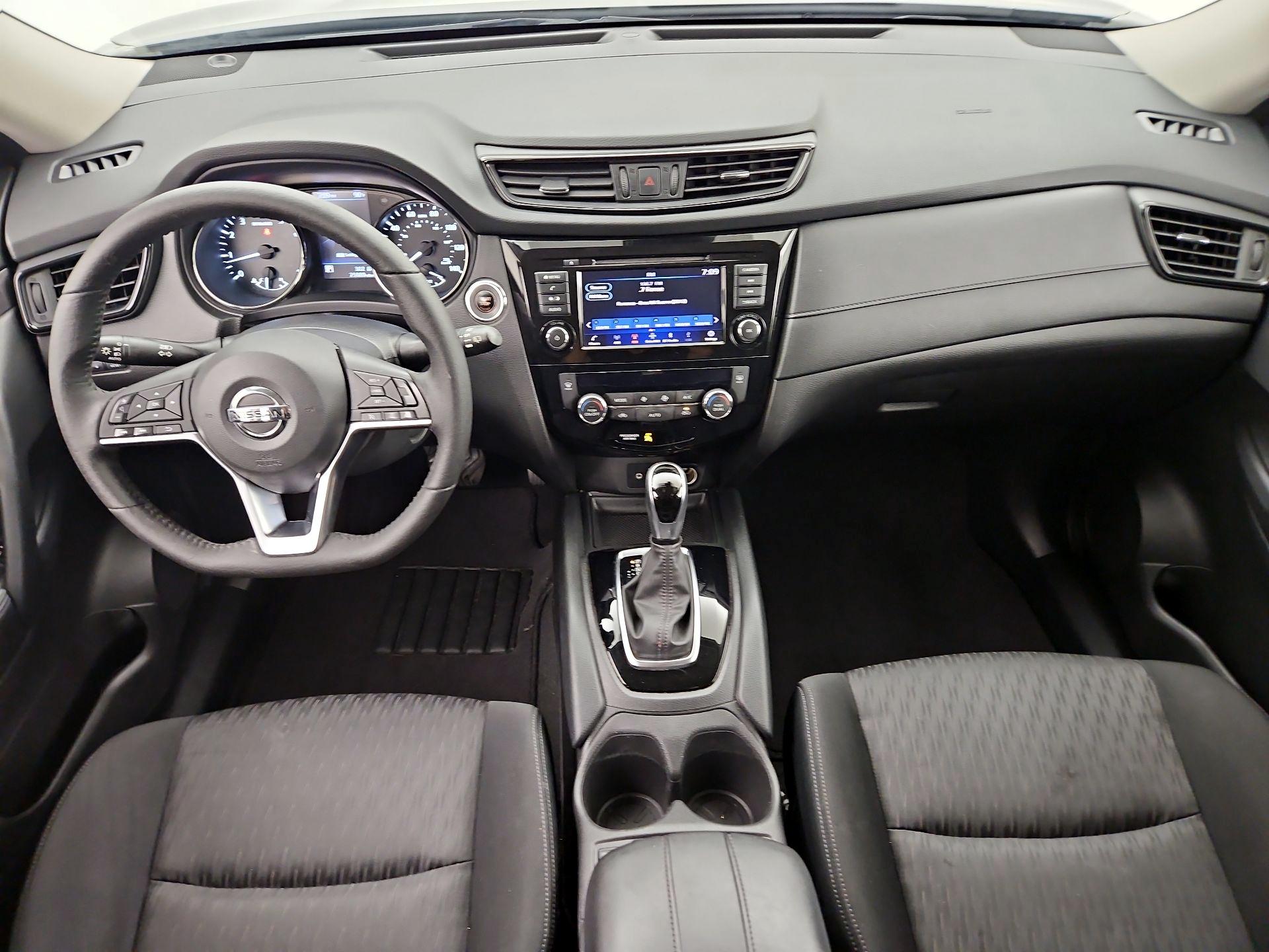 Thumbnail: 2020 Nissan Rogue - 9