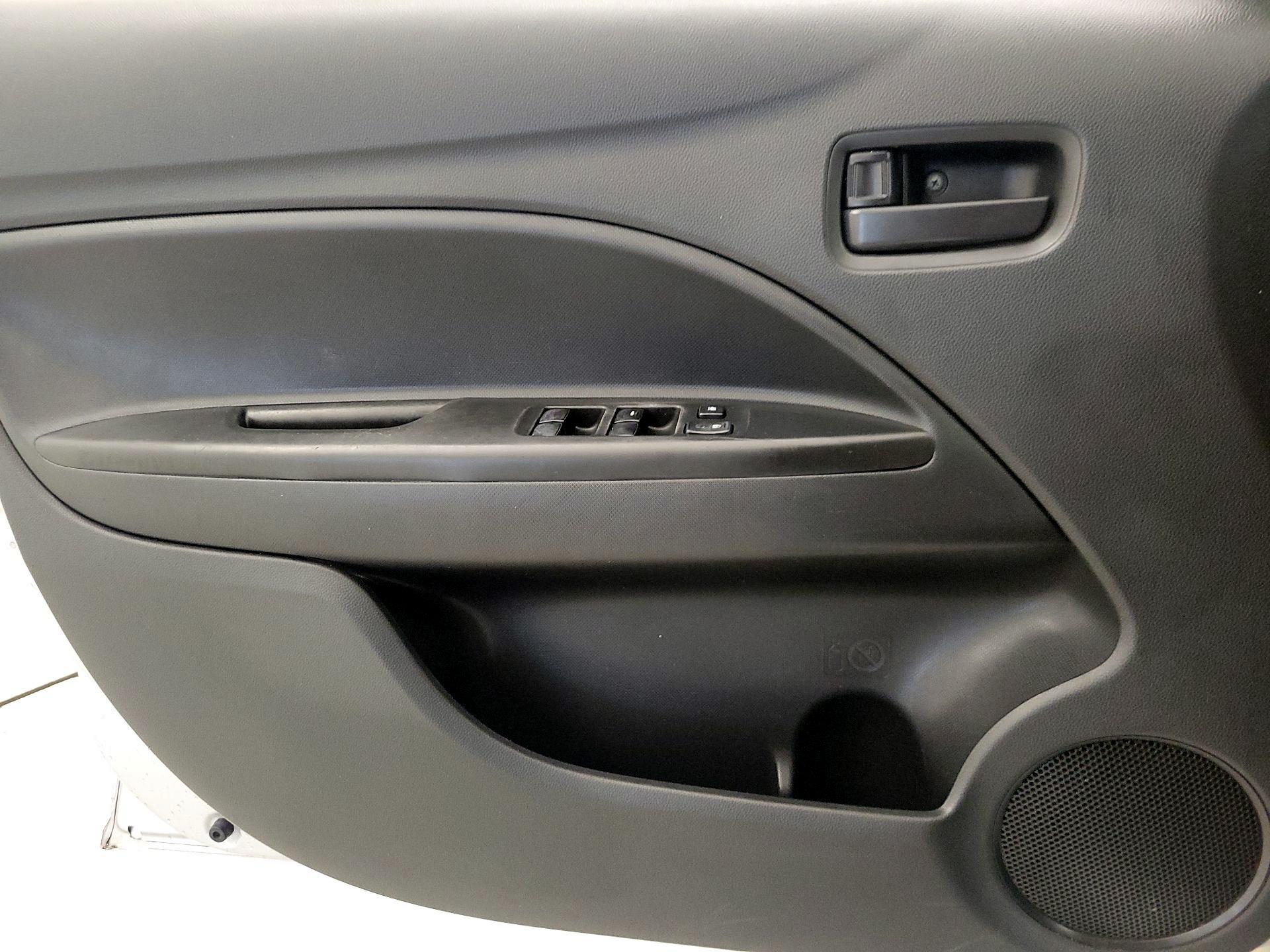 Thumbnail: 2022 Mitsubishi Mirage G4 - 12