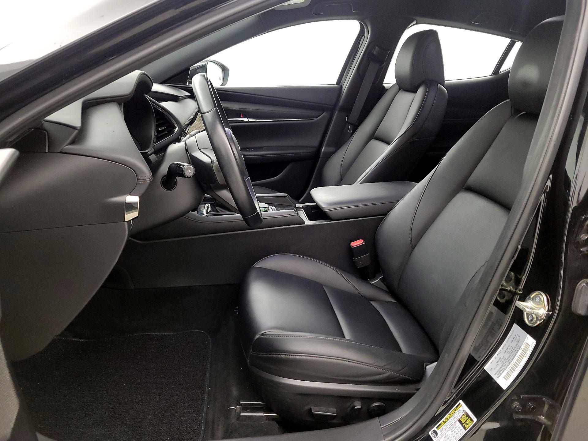 Thumbnail: 2019 Mazda Mazda3 - 11