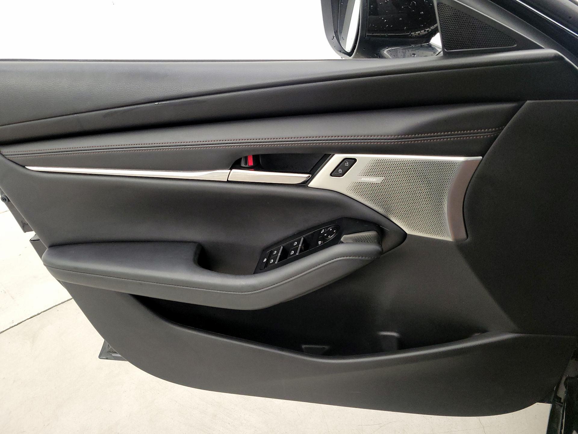 Thumbnail: 2019 Mazda Mazda3 - 12